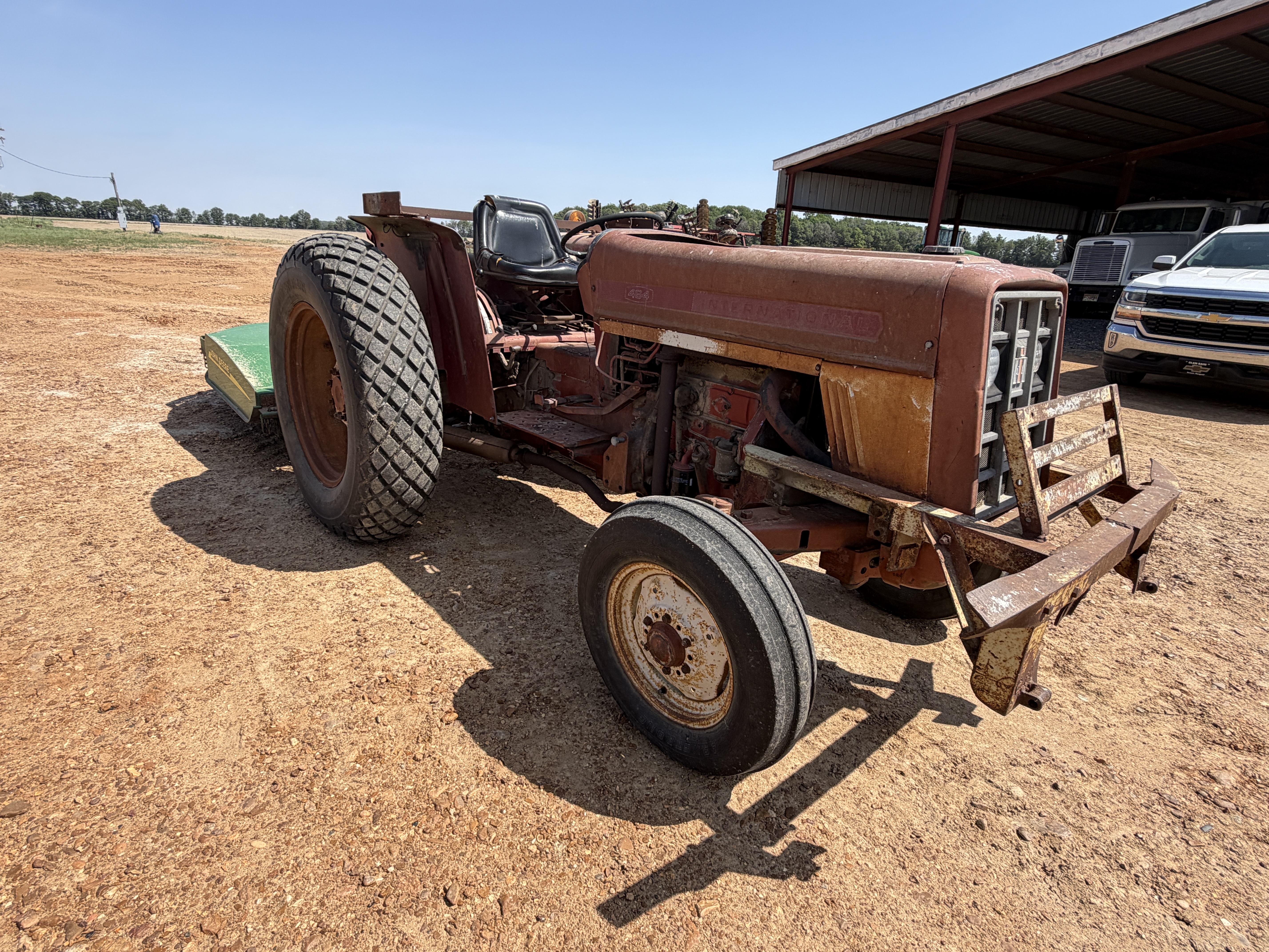Moving Auction Image