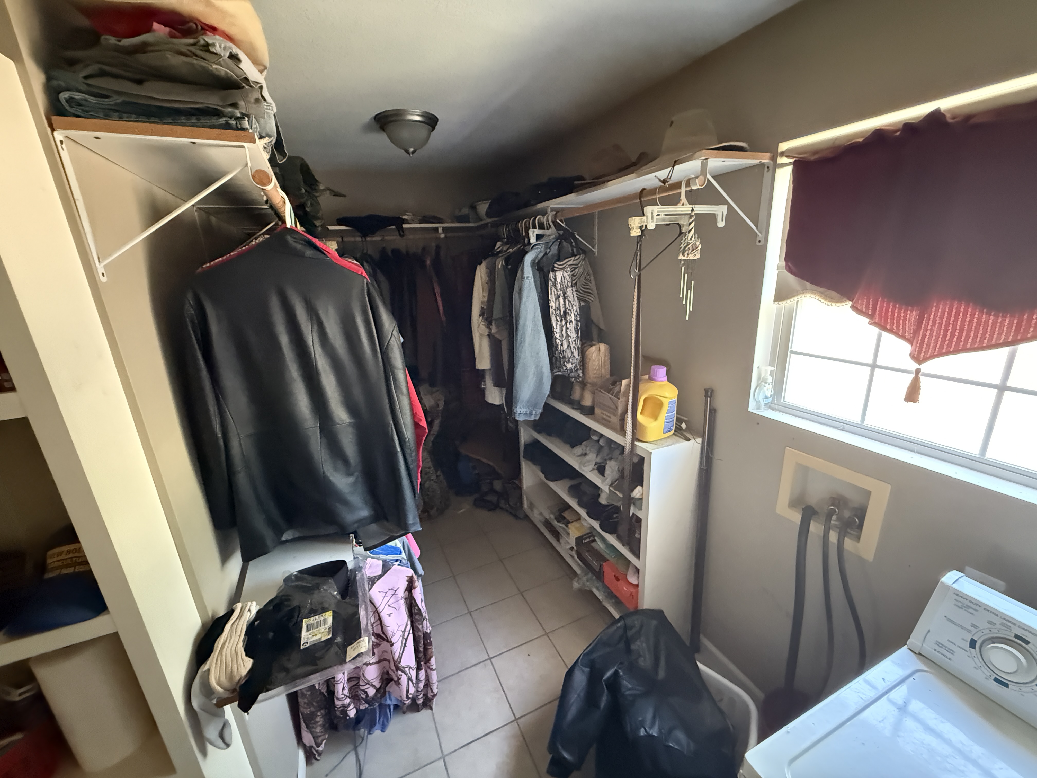 Real Estate & Personal Property Auction Image