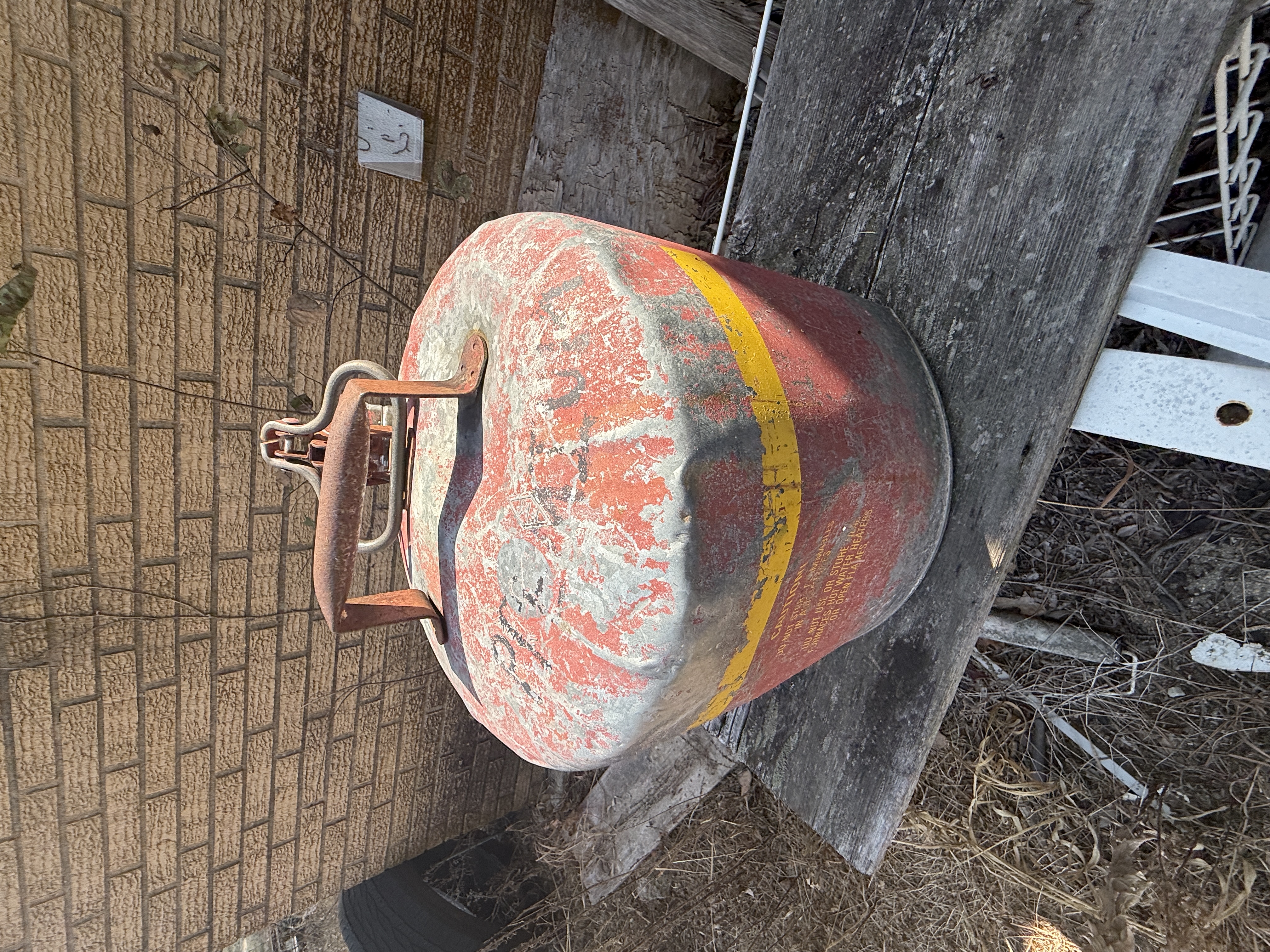 Real Estate & Personal Property Auction Image