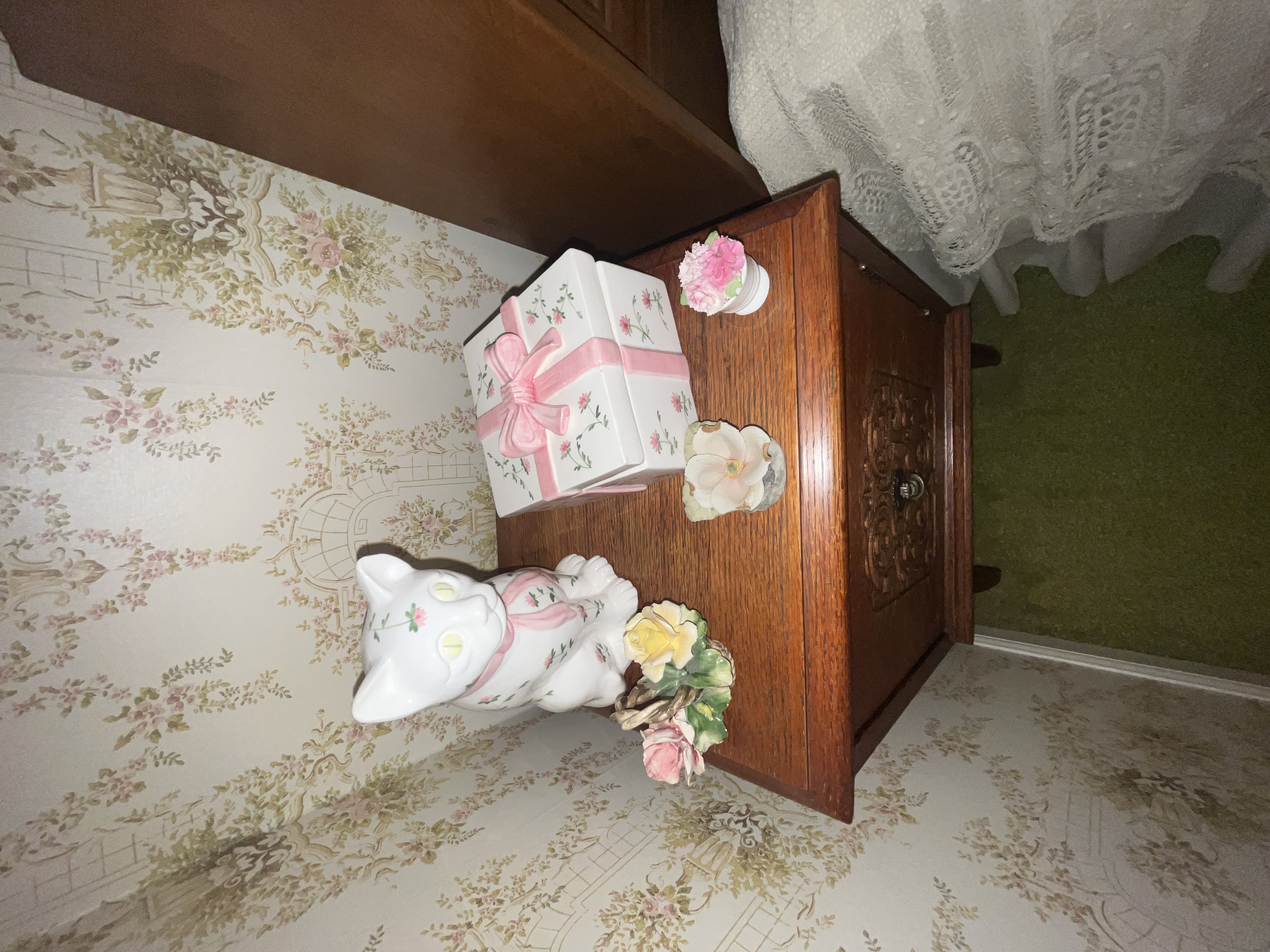 Estate Auction Image
