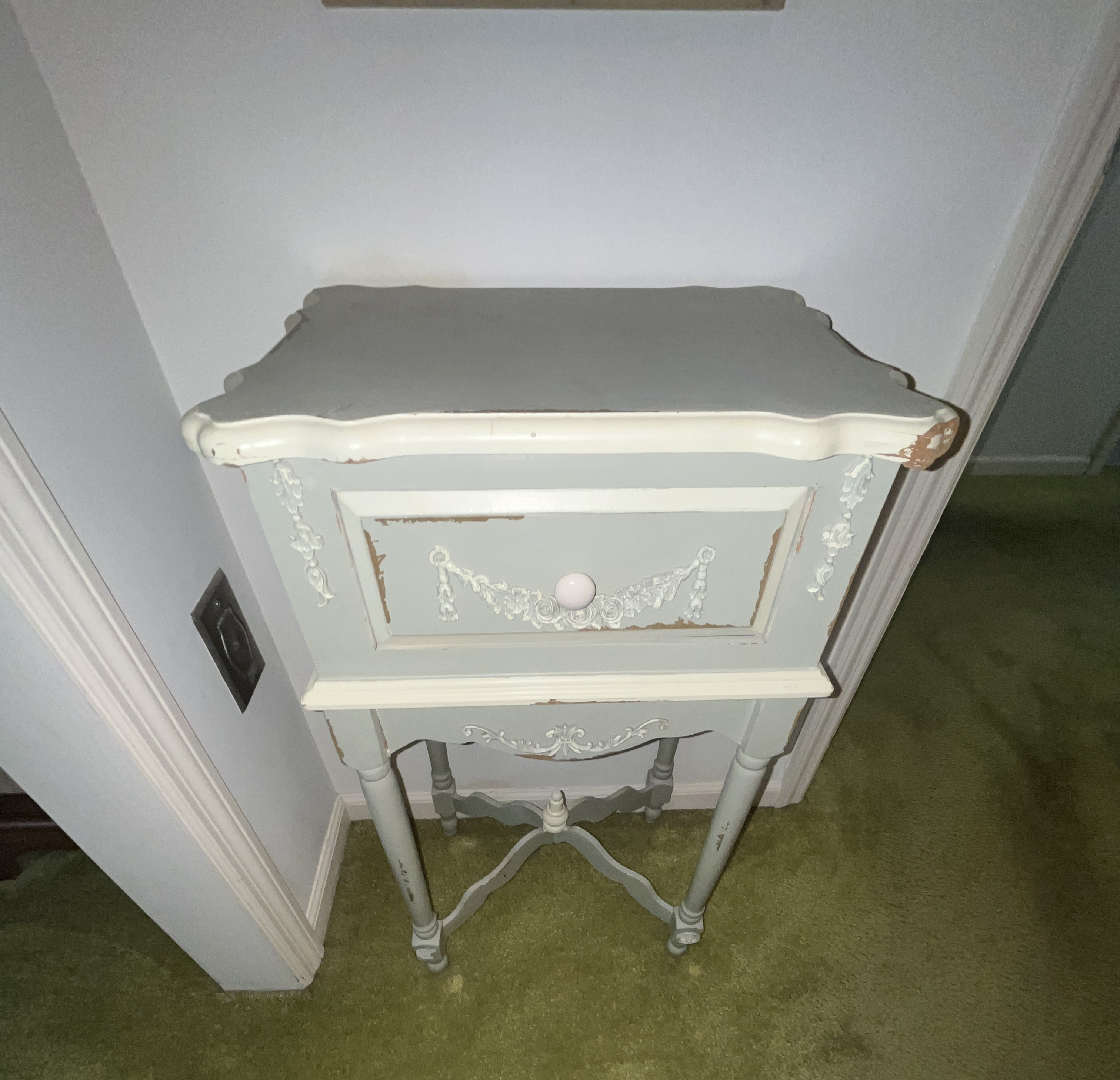 Estate Auction Image