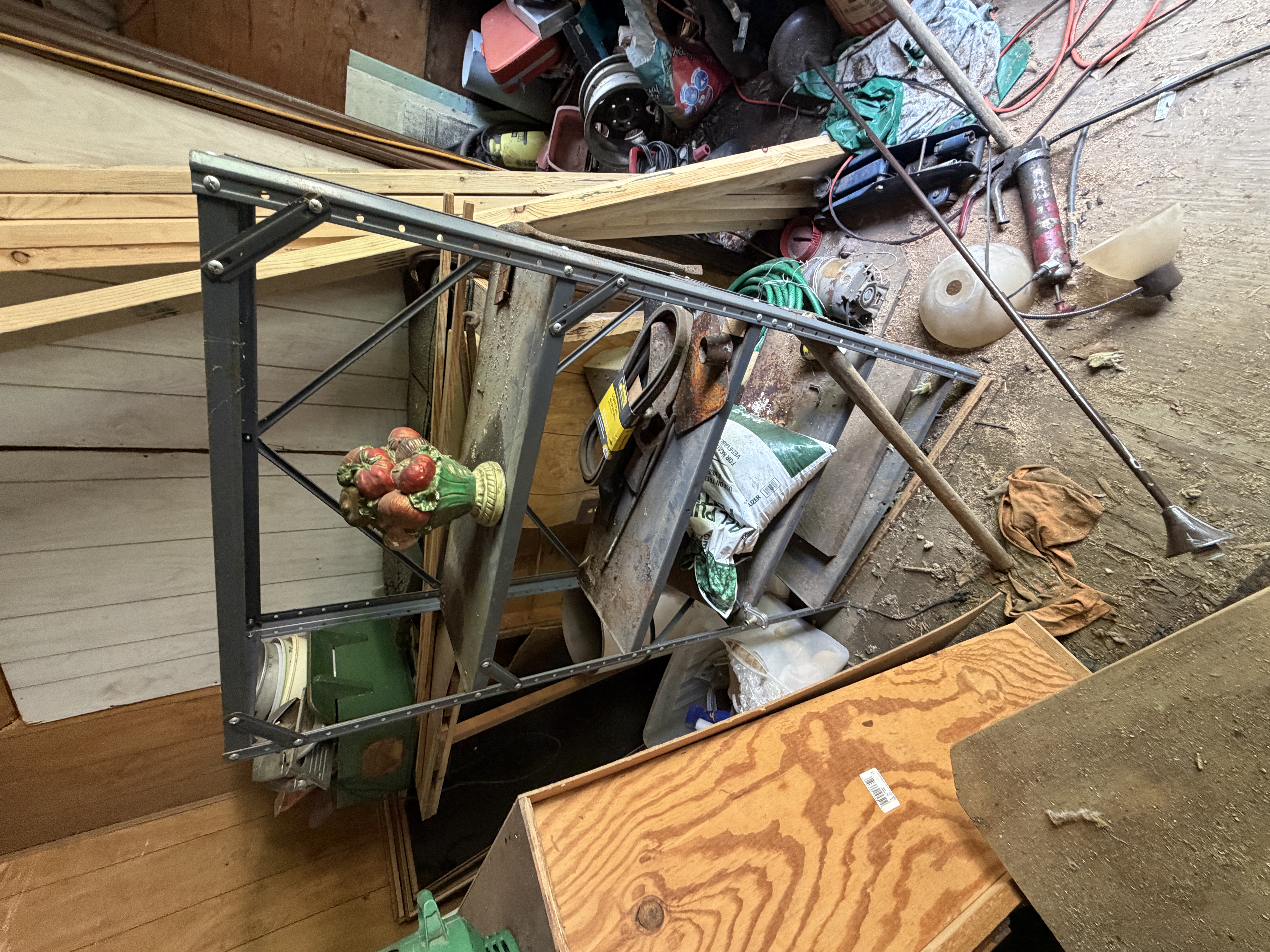 Real Estate & Personal Property Auction Image