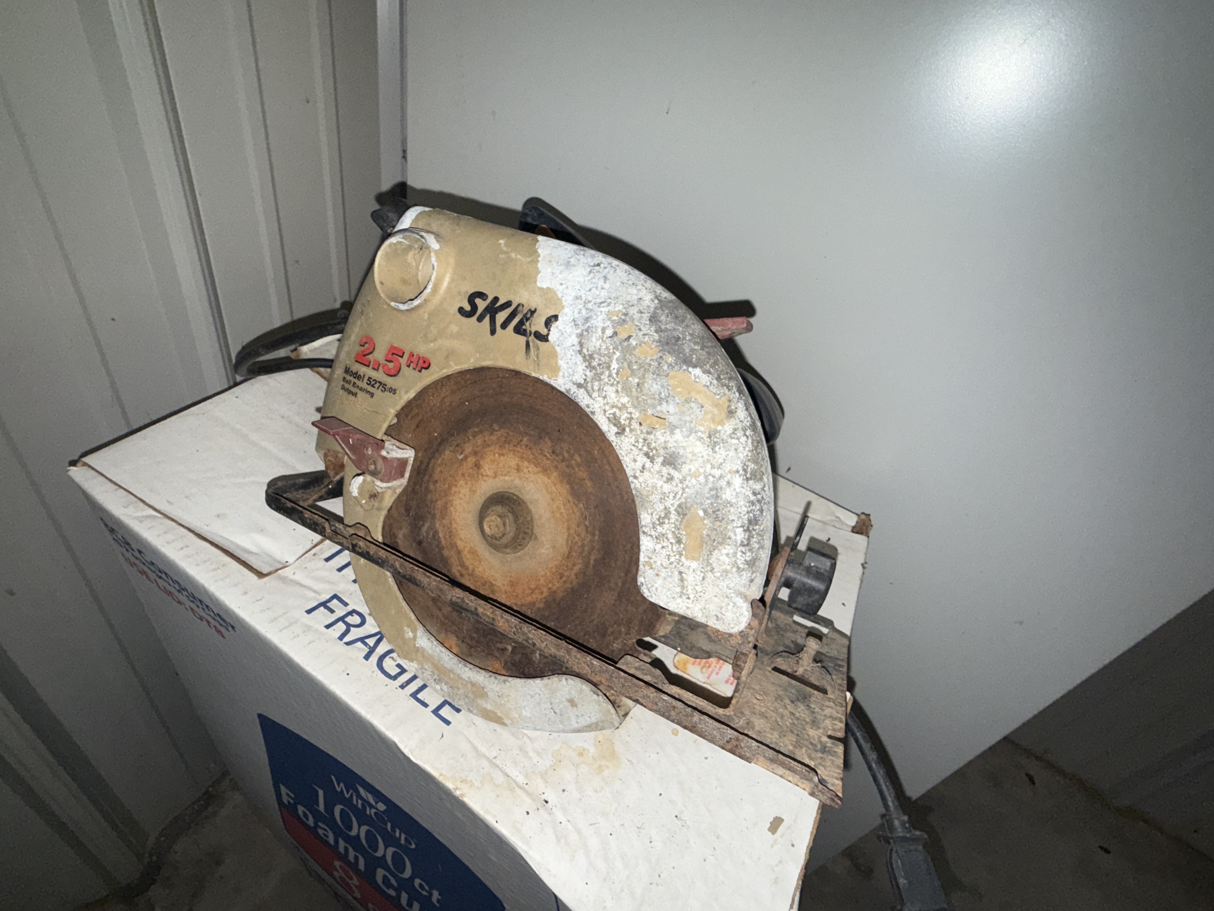 Real Estate & Personal Property Auction Image