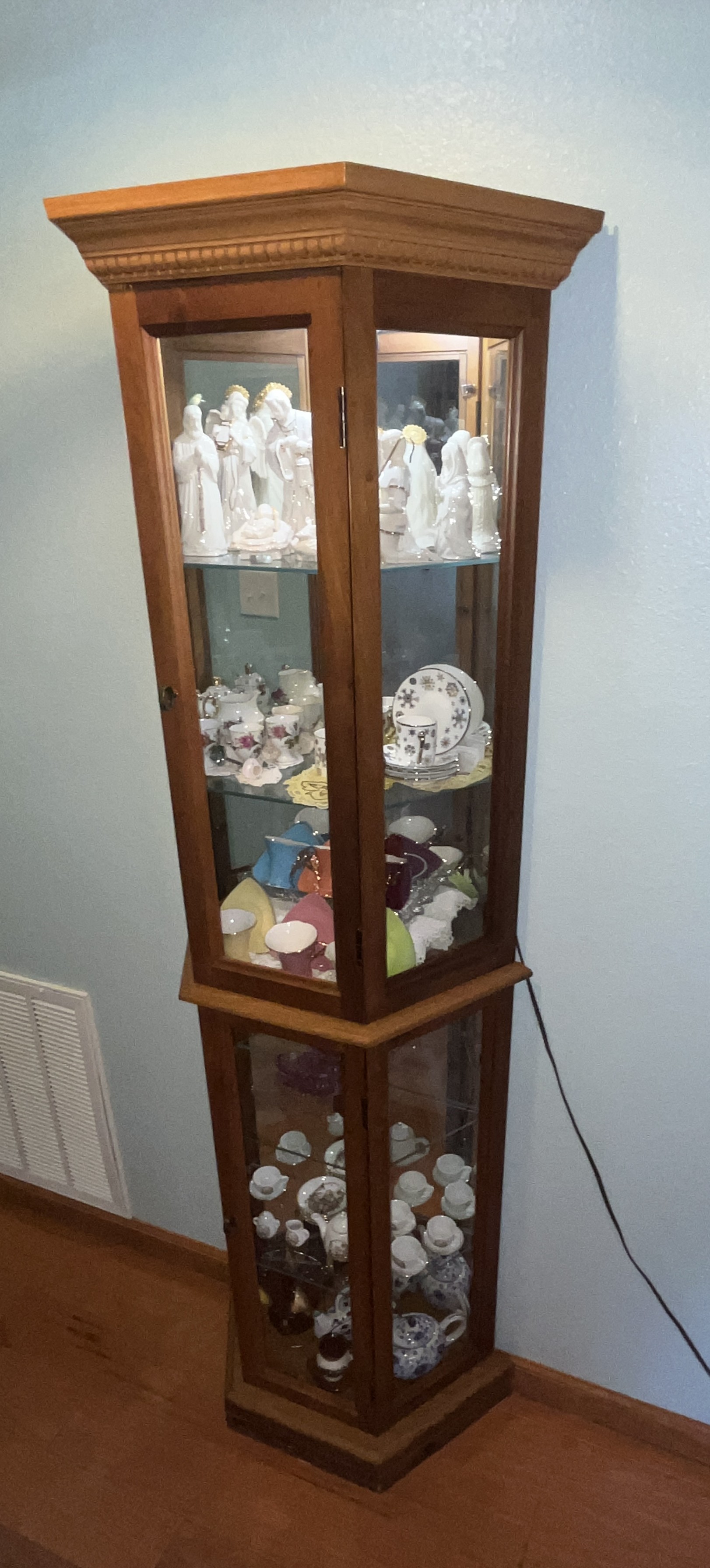 Varvil Estate Auction Image