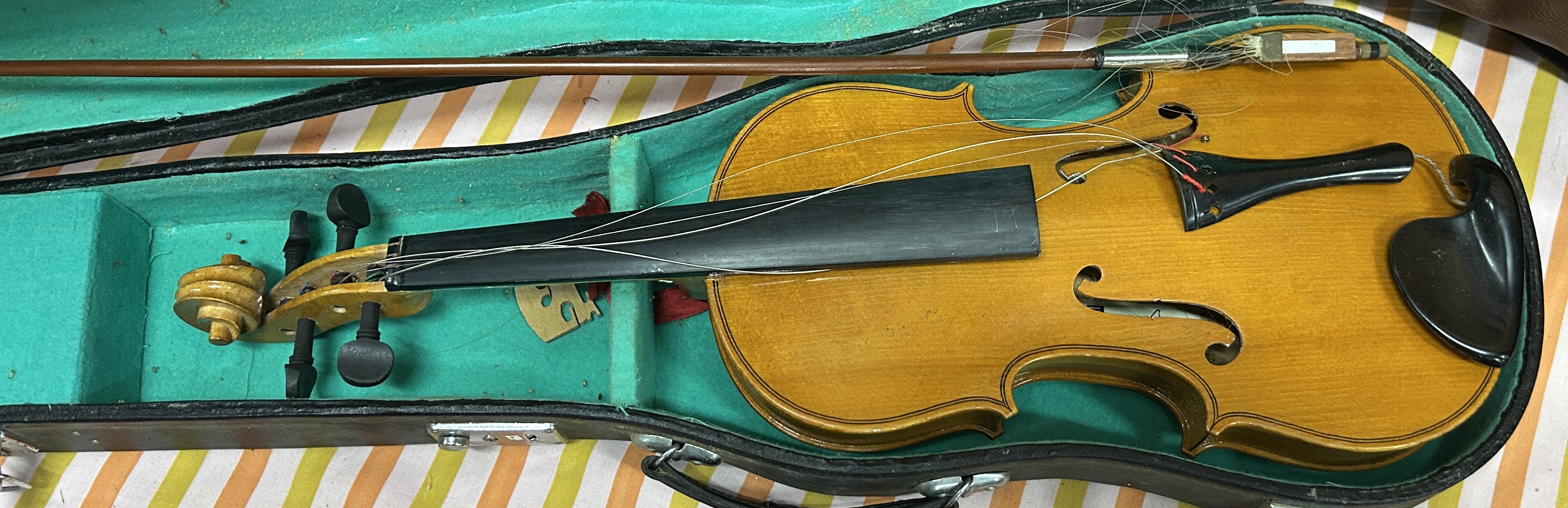 Estates of Gun & Bayonet Collection and Tools Image