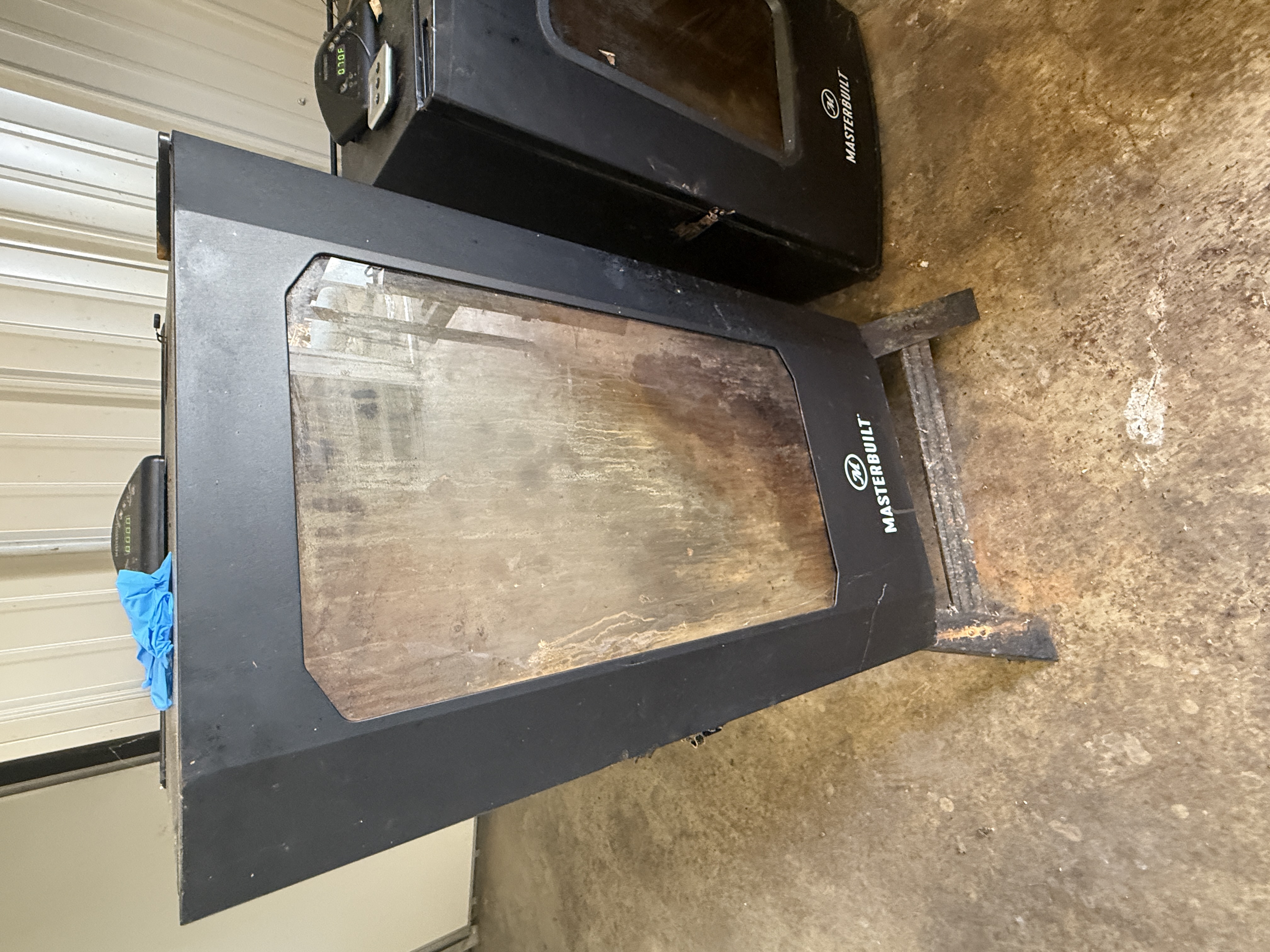 Real Estate & Personal Property Auction Image
