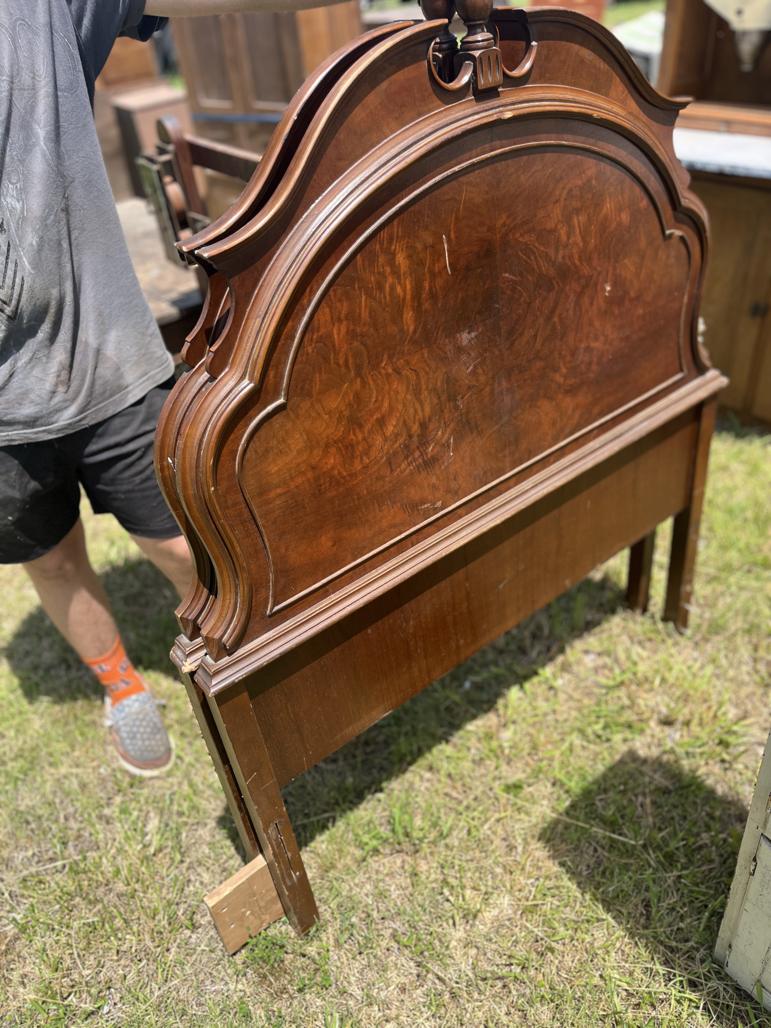 Real Estate & Personal Property Auction Image