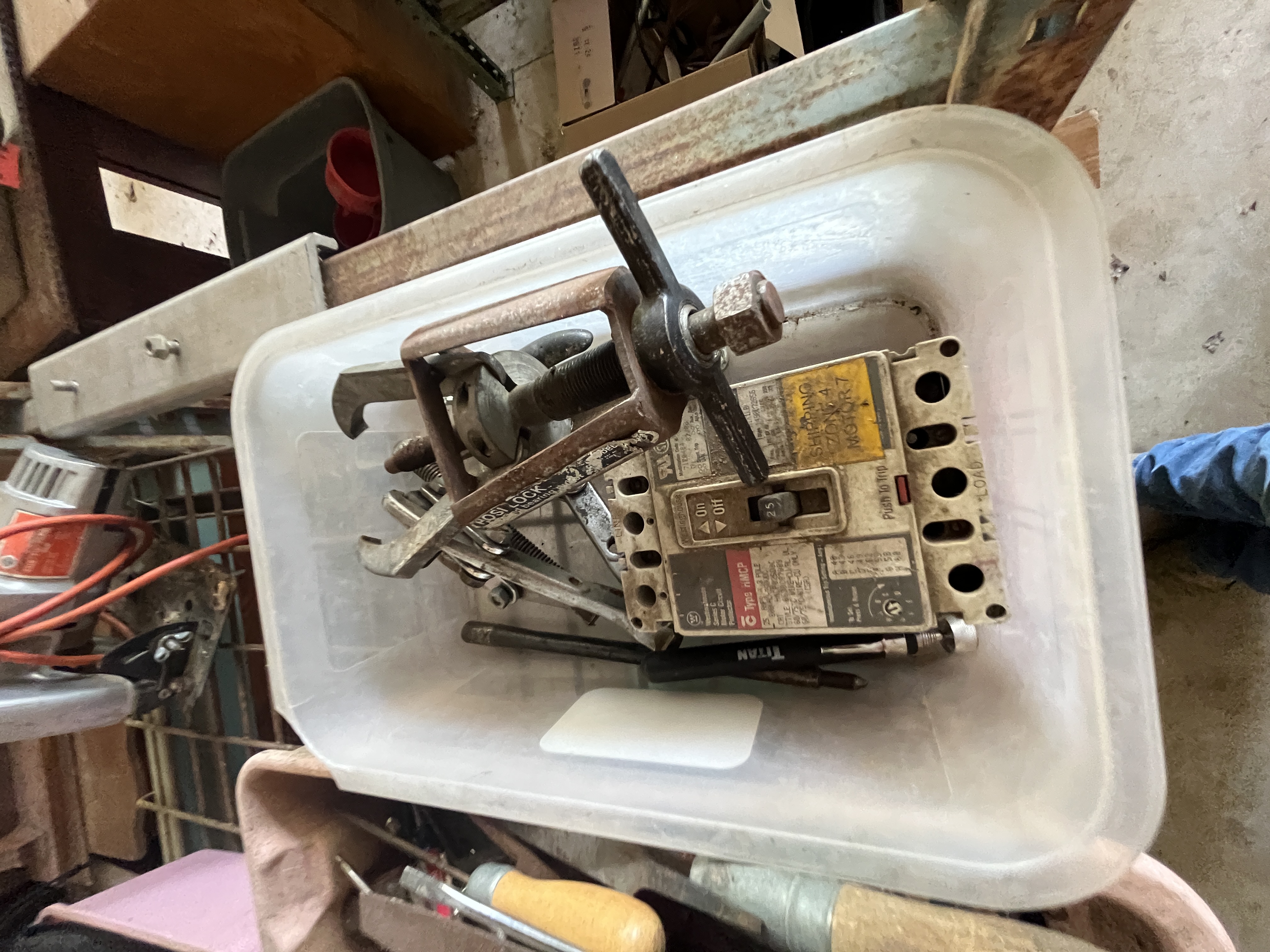 Real Estate & Personal Property Auction Image