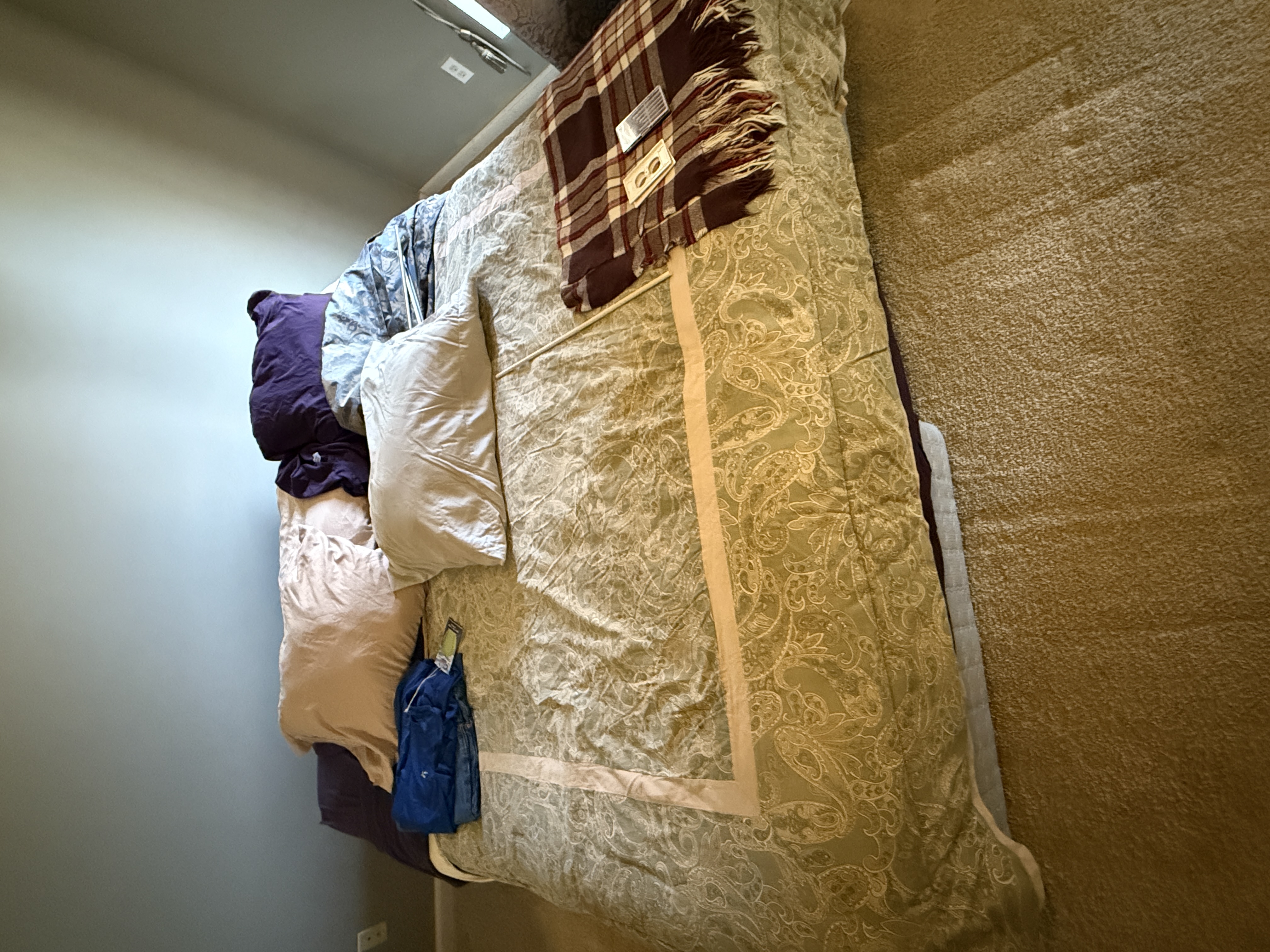 Real Estate & Personal Property Auction Image