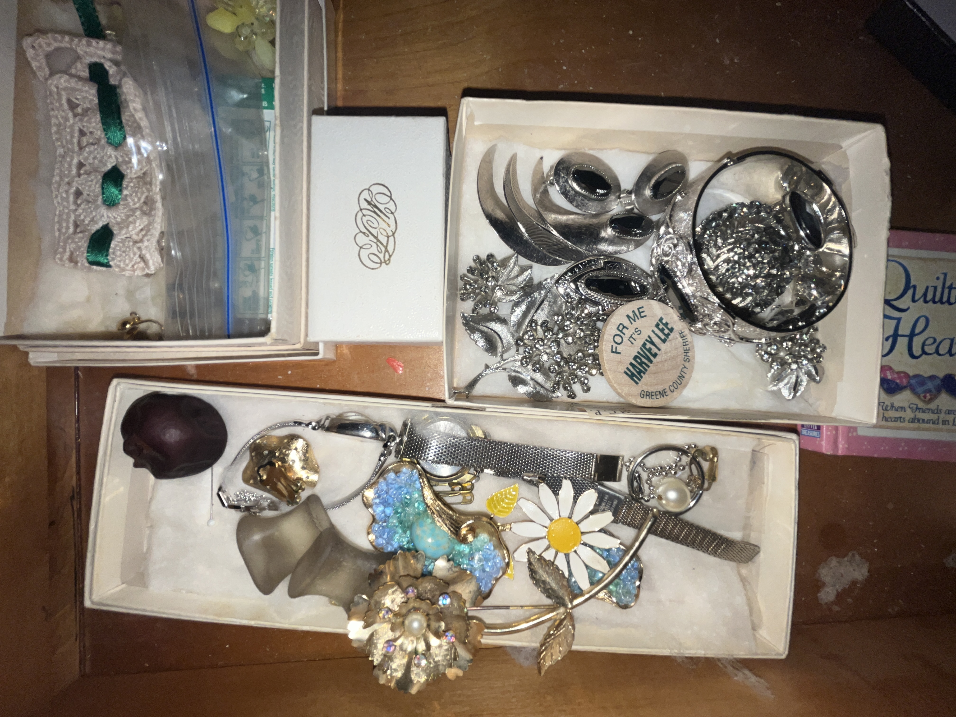 Estate Auction Image