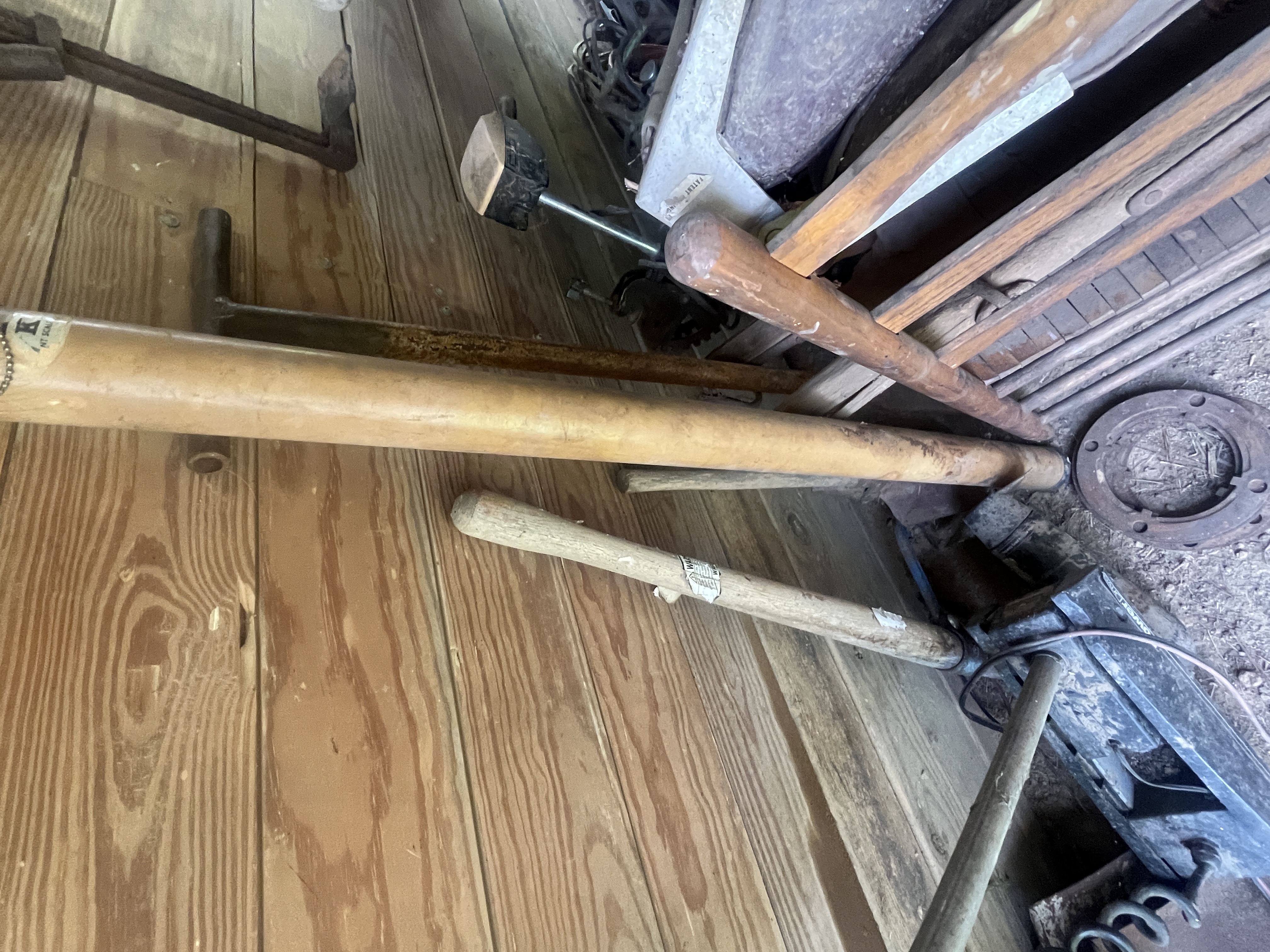 Moving Auction Image