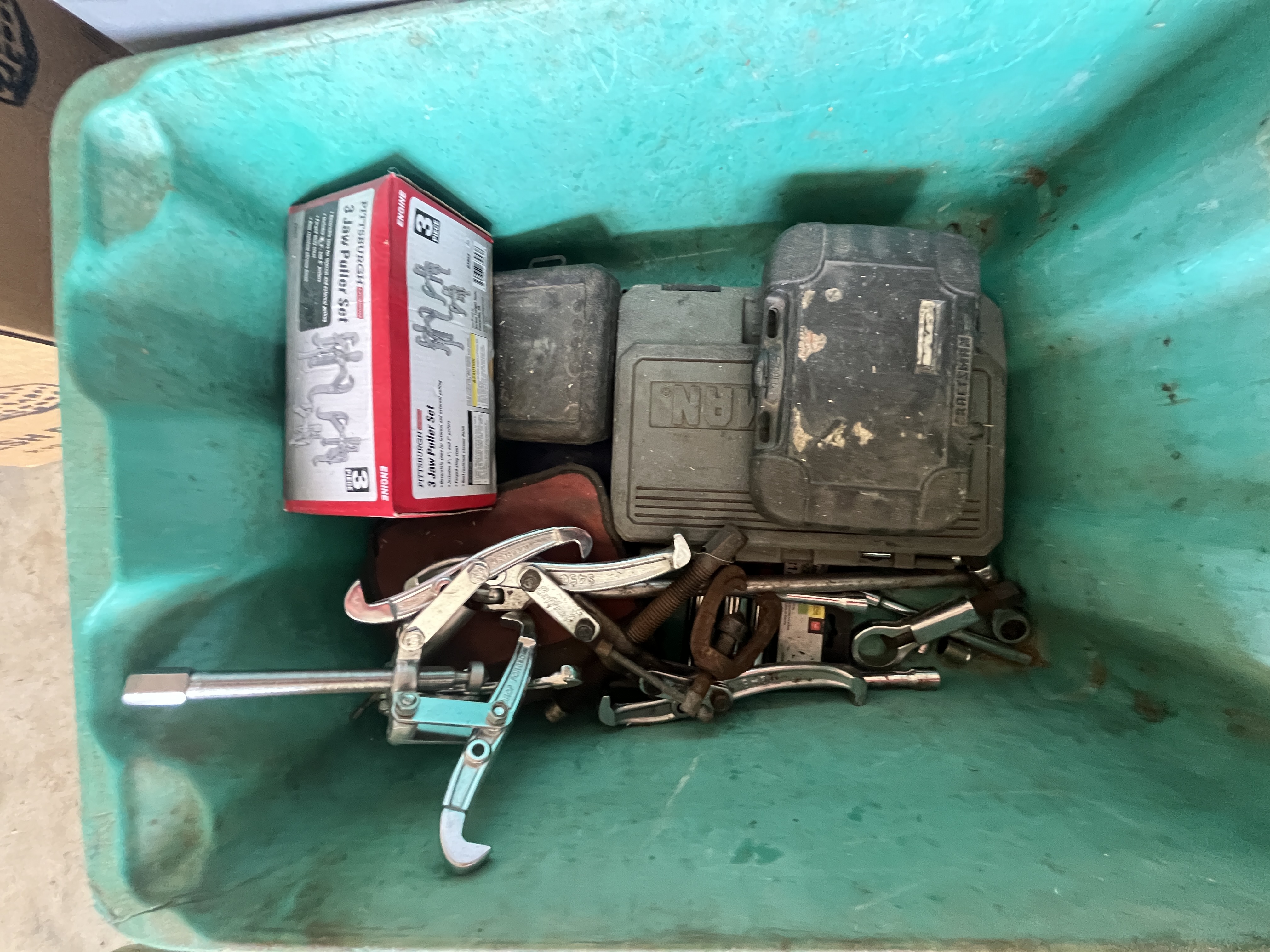 Real Estate & Personal Property Auction Image