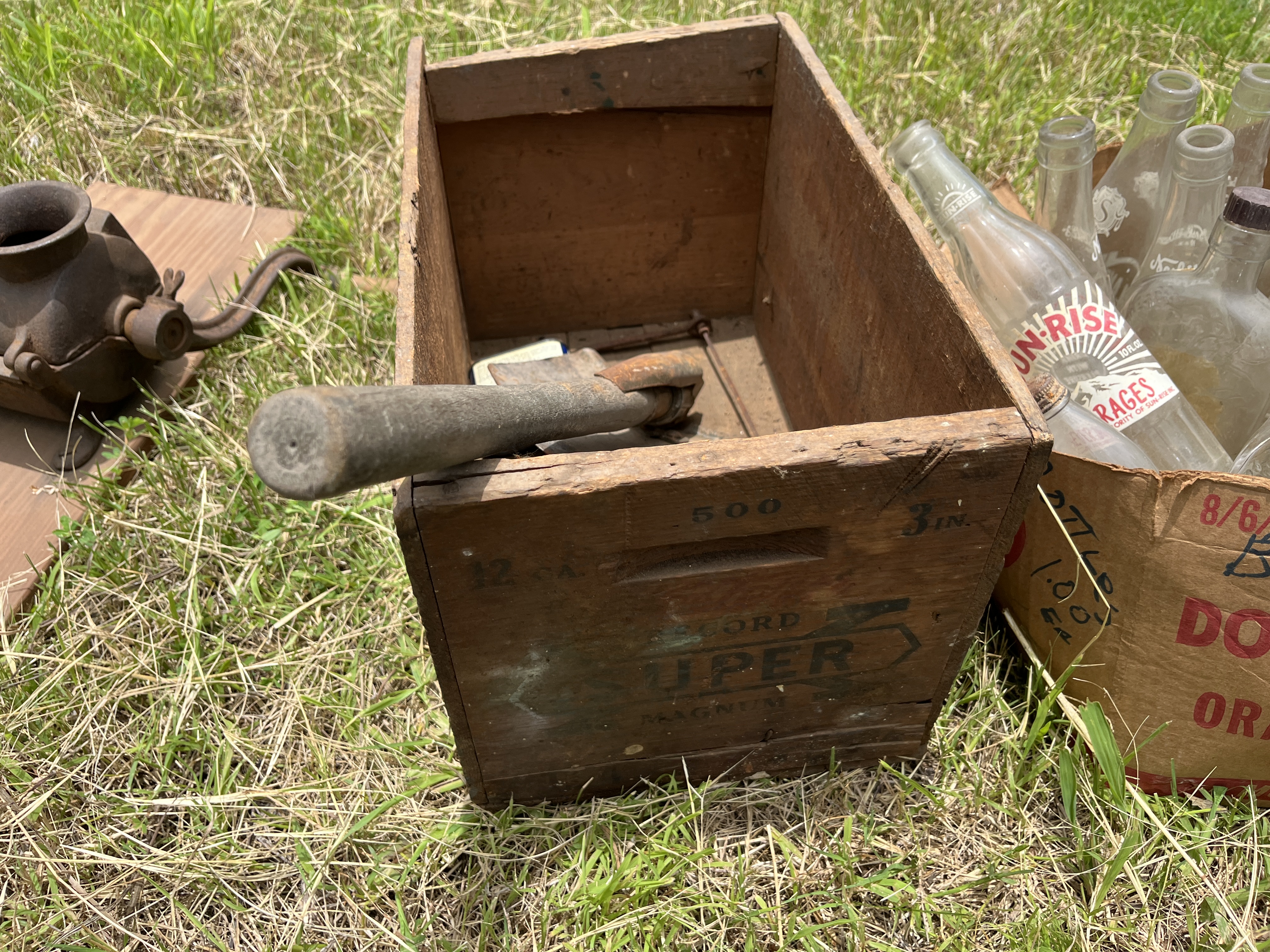 Real Estate & Personal Property Auction Image
