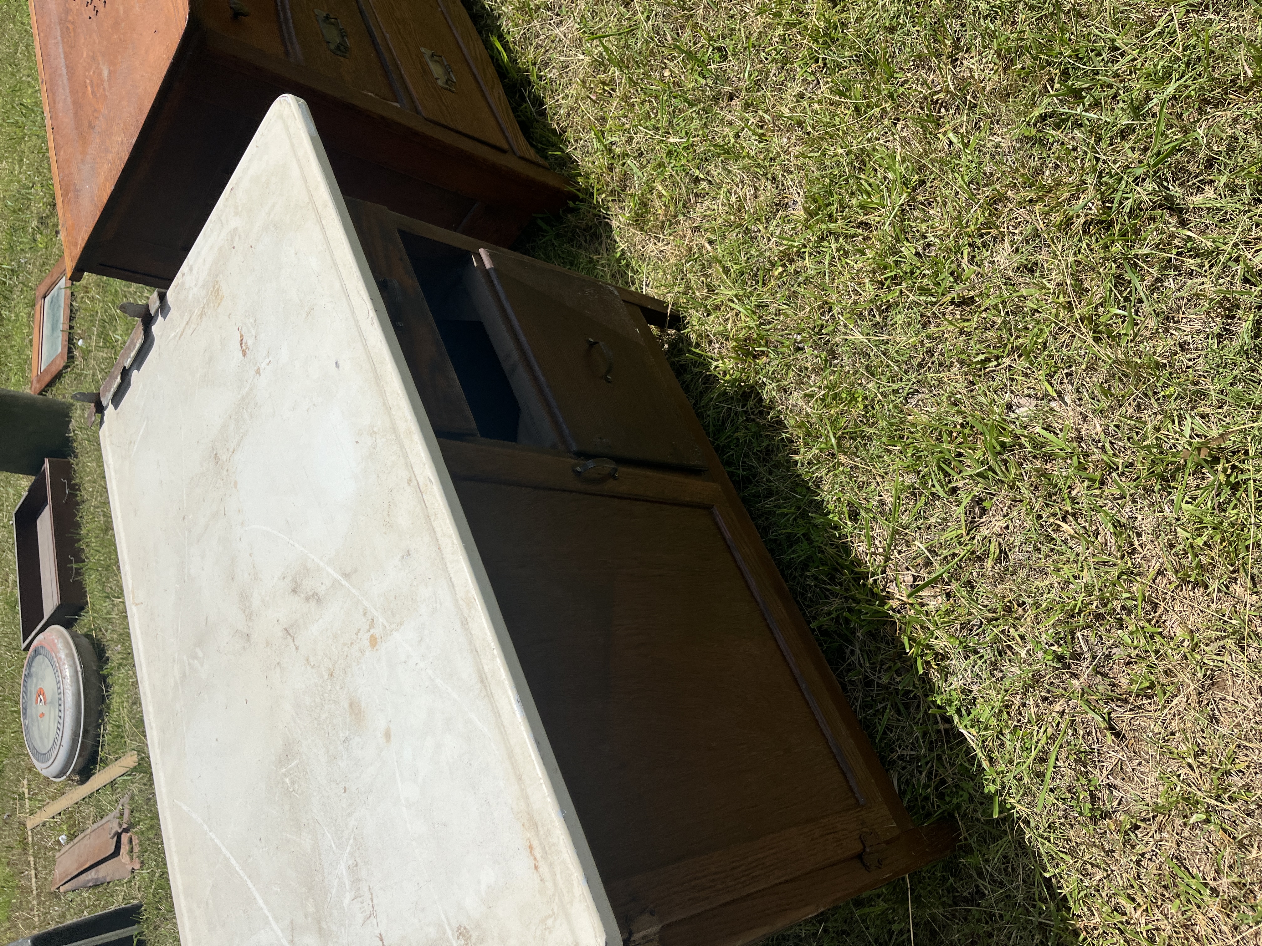 Real Estate & Personal Property Auction Image