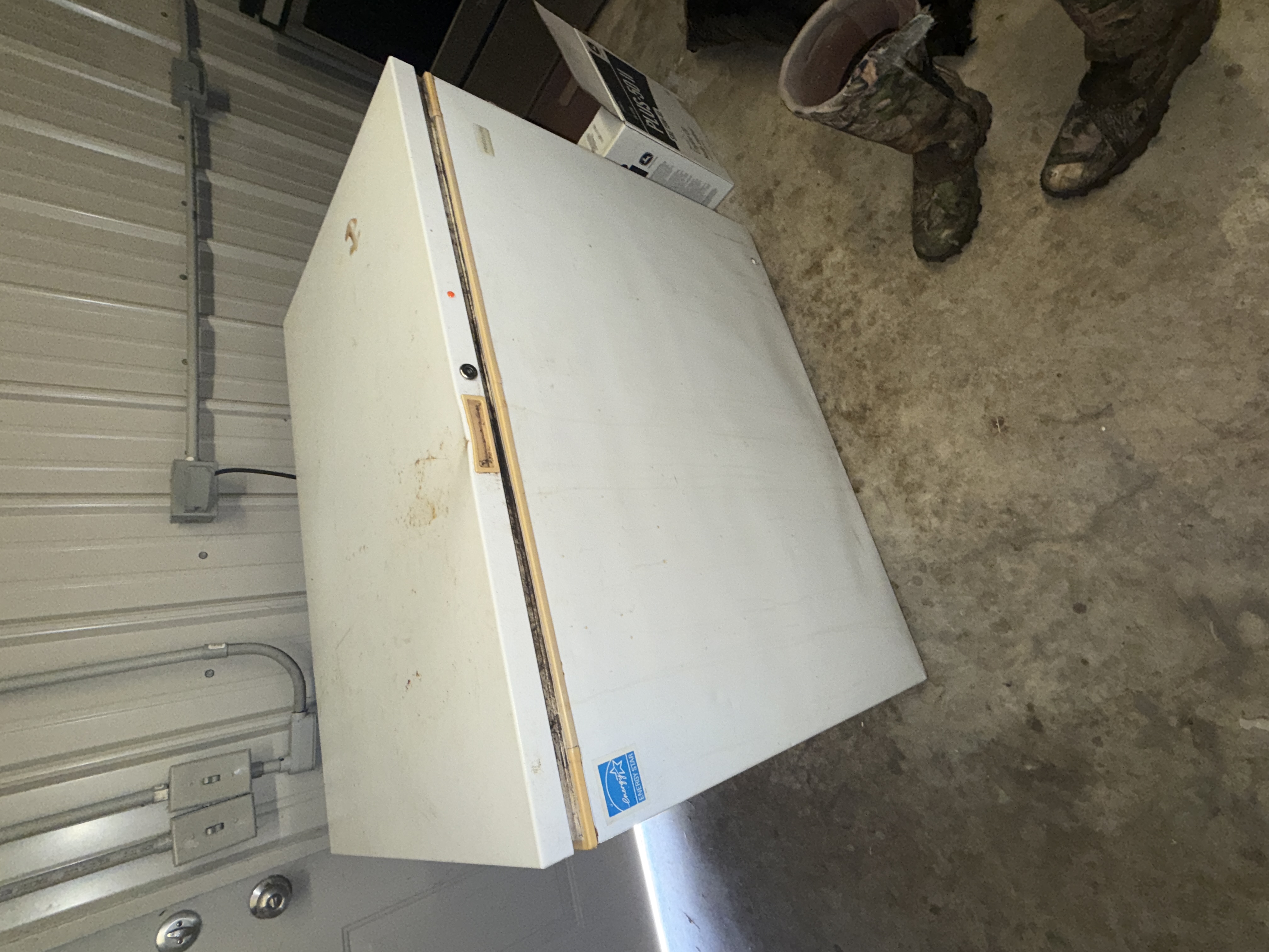 Real Estate & Personal Property Auction Image