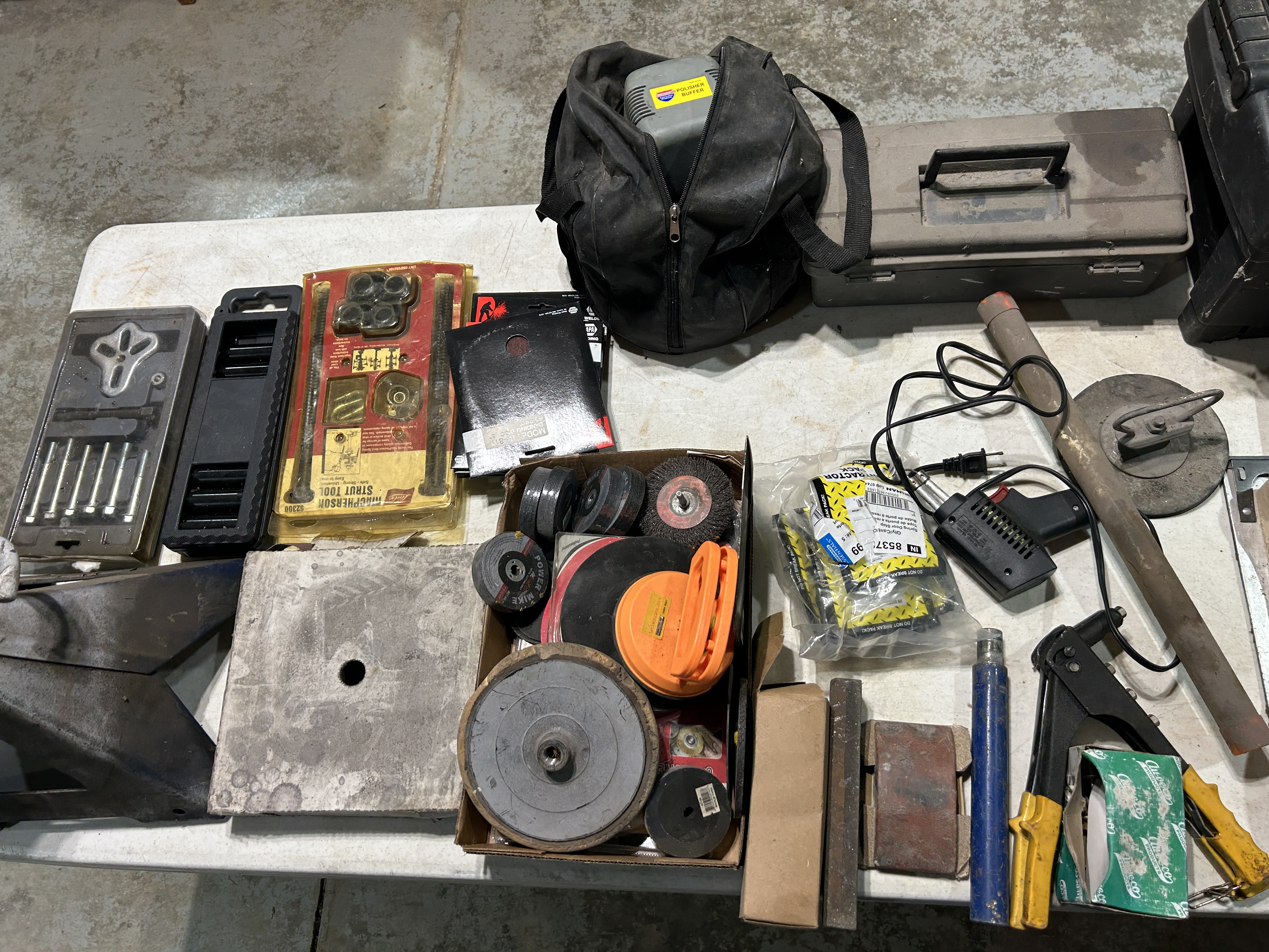 Estates of Gun & Bayonet Collection and Tools Image