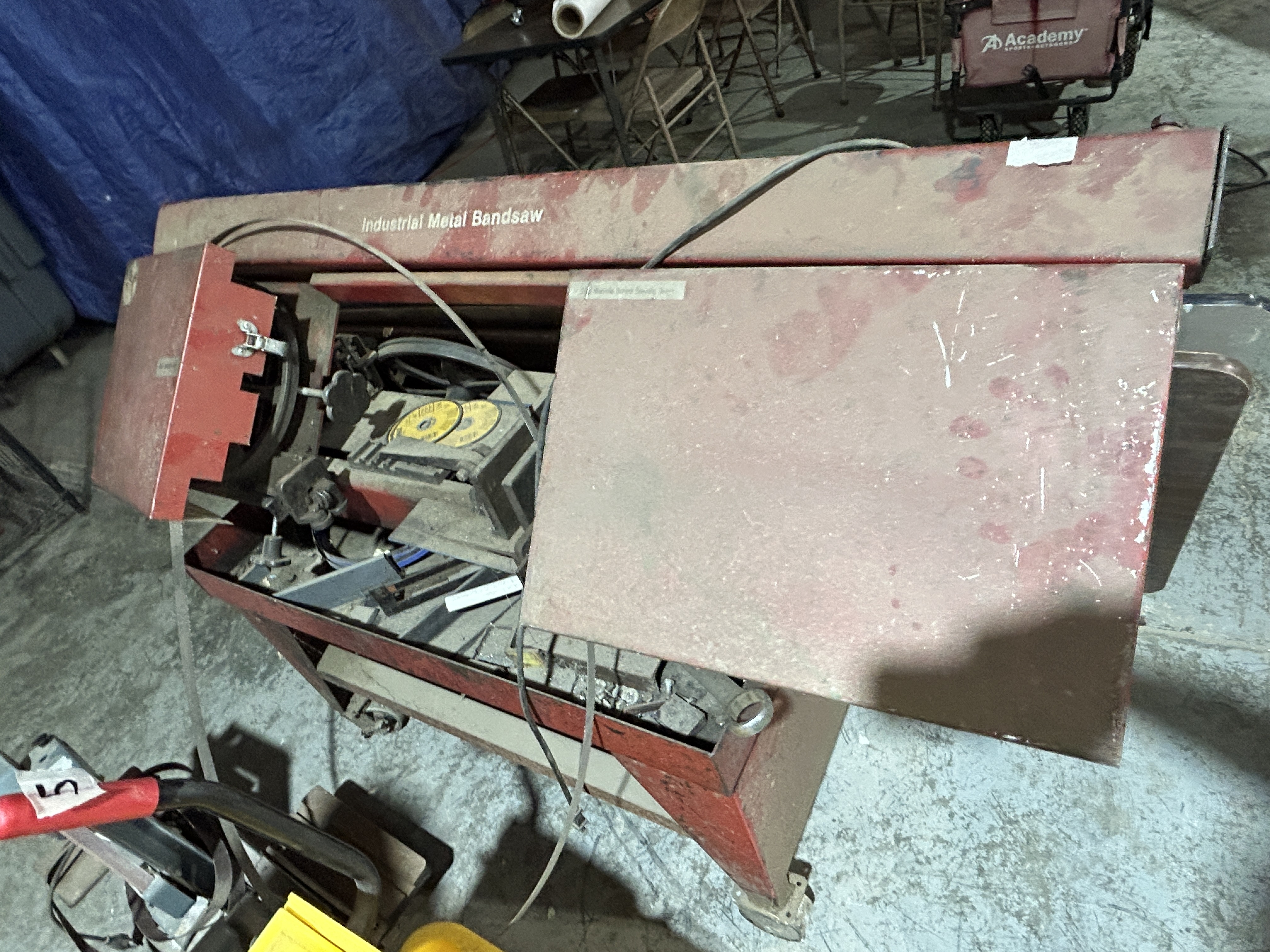 Live Public Auction Image