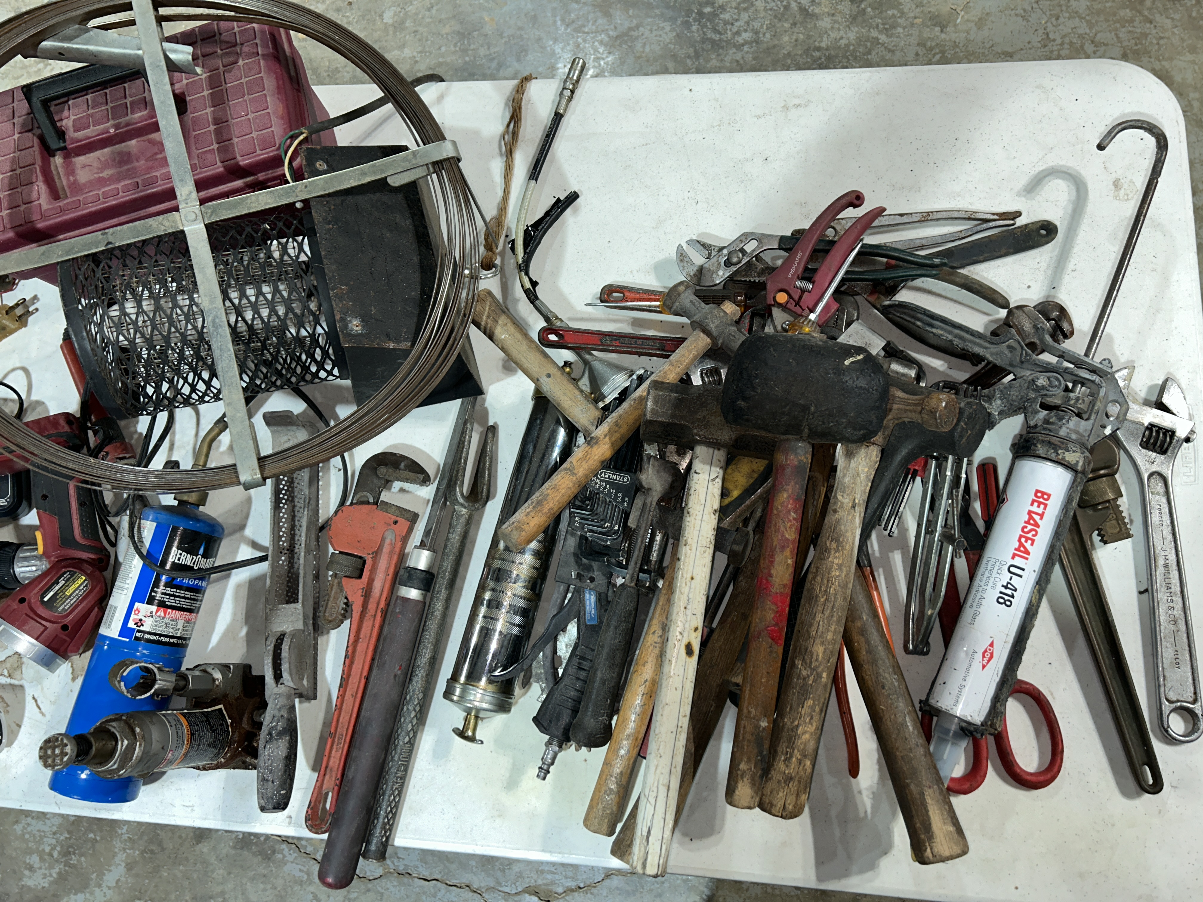 Estates of Gun & Bayonet Collection and Tools Image