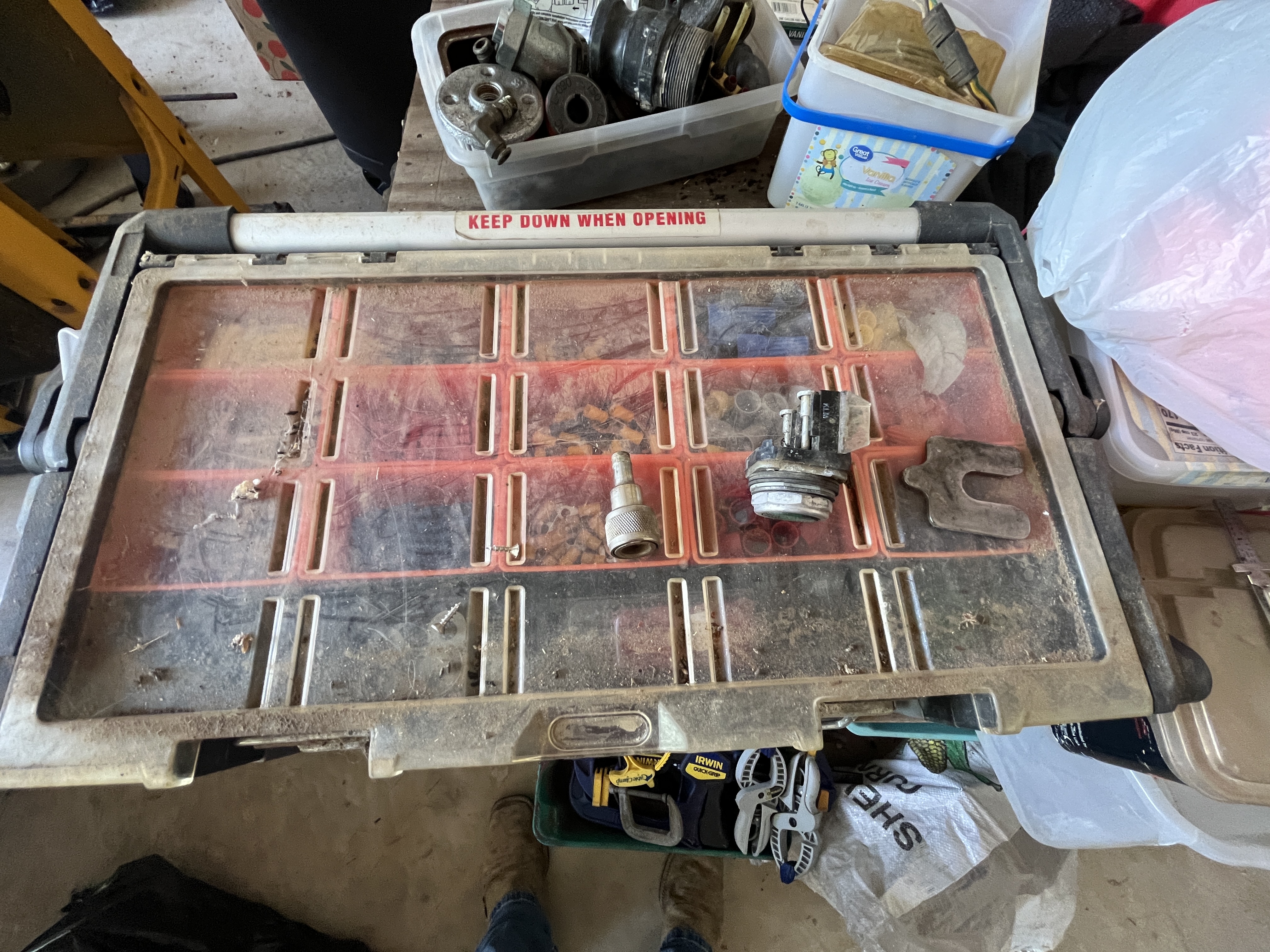 Real Estate & Personal Property Auction Image