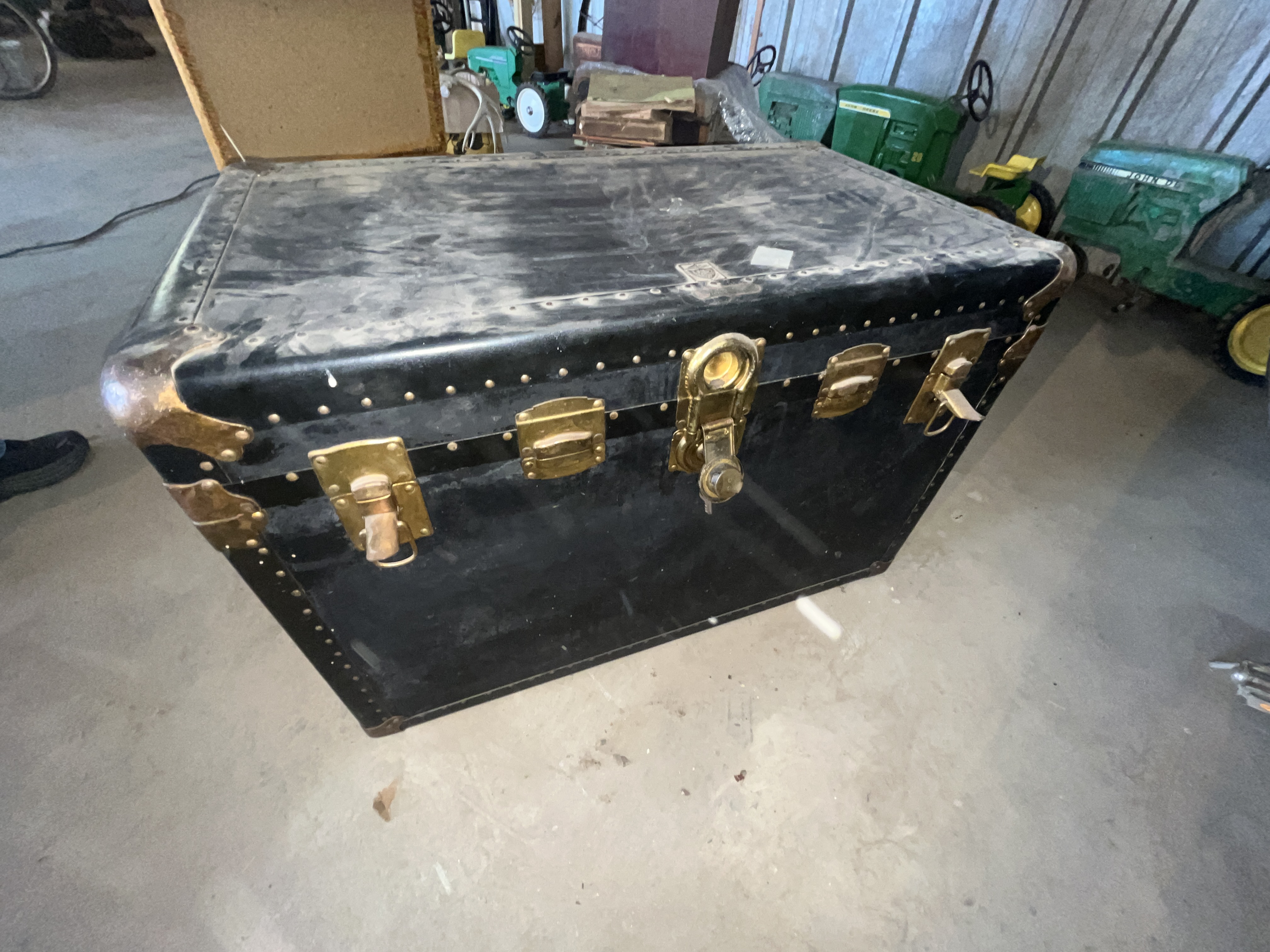 Collector's Dream Auction Image