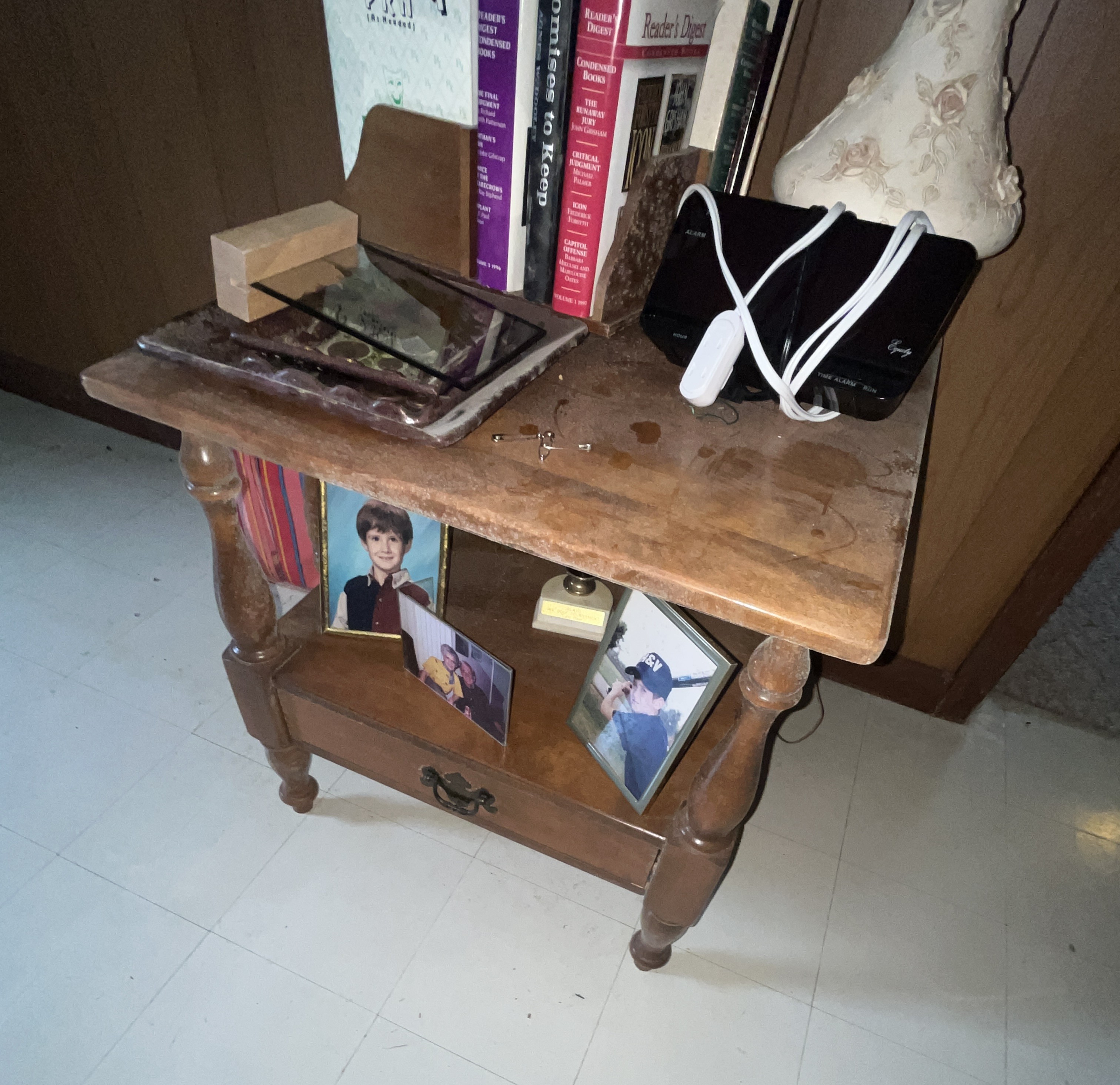 Estate Auction Image