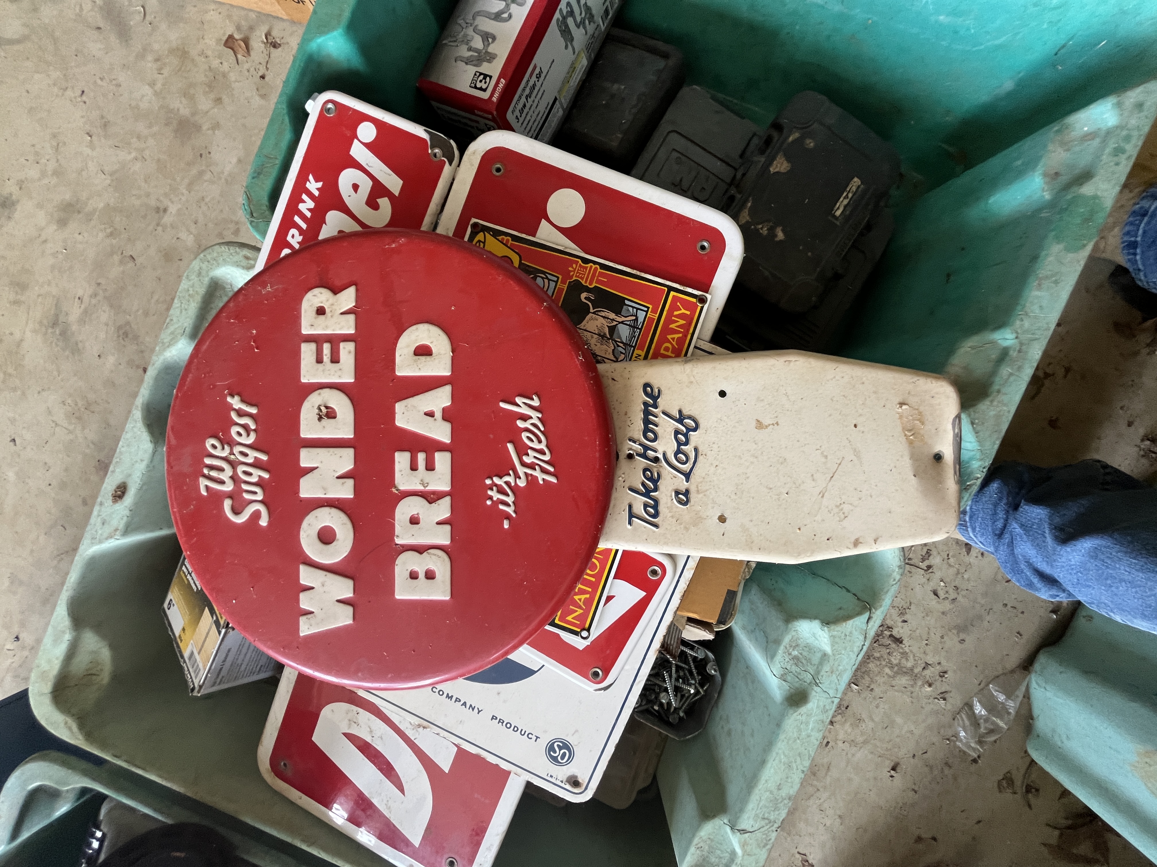 Real Estate & Personal Property Auction Image