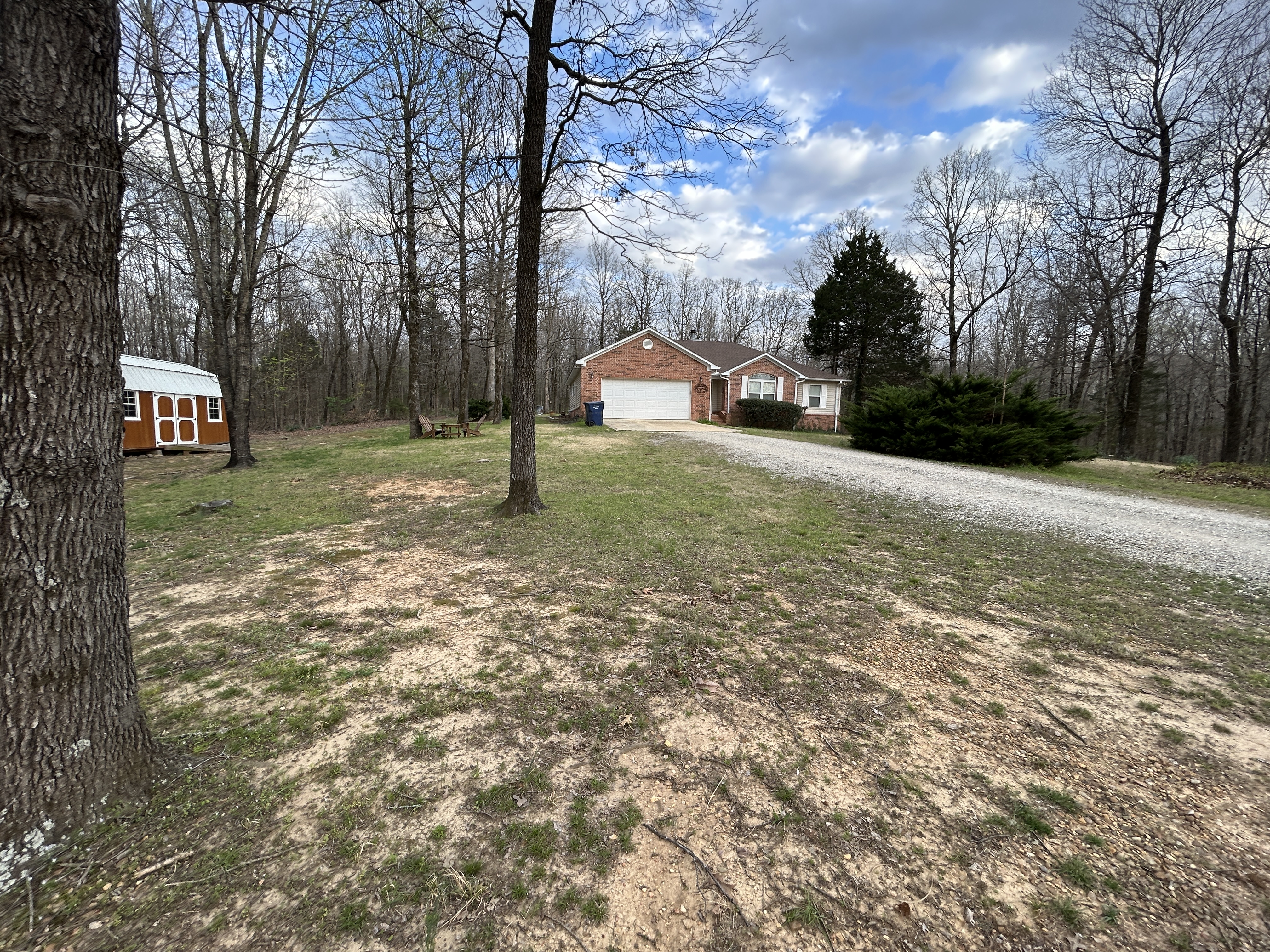 Real Estate & Personal Property Auction Image