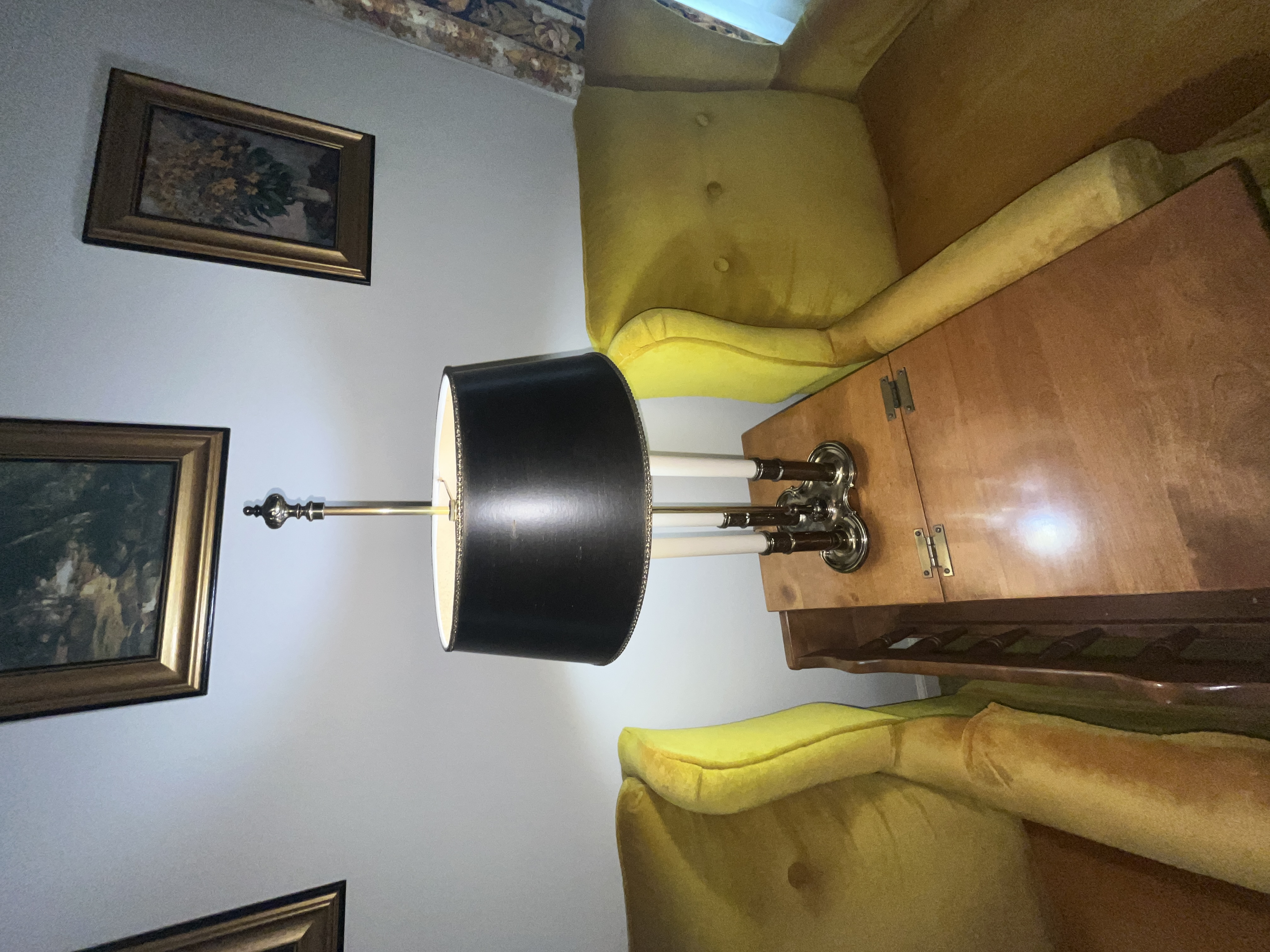 Estate Auction Image