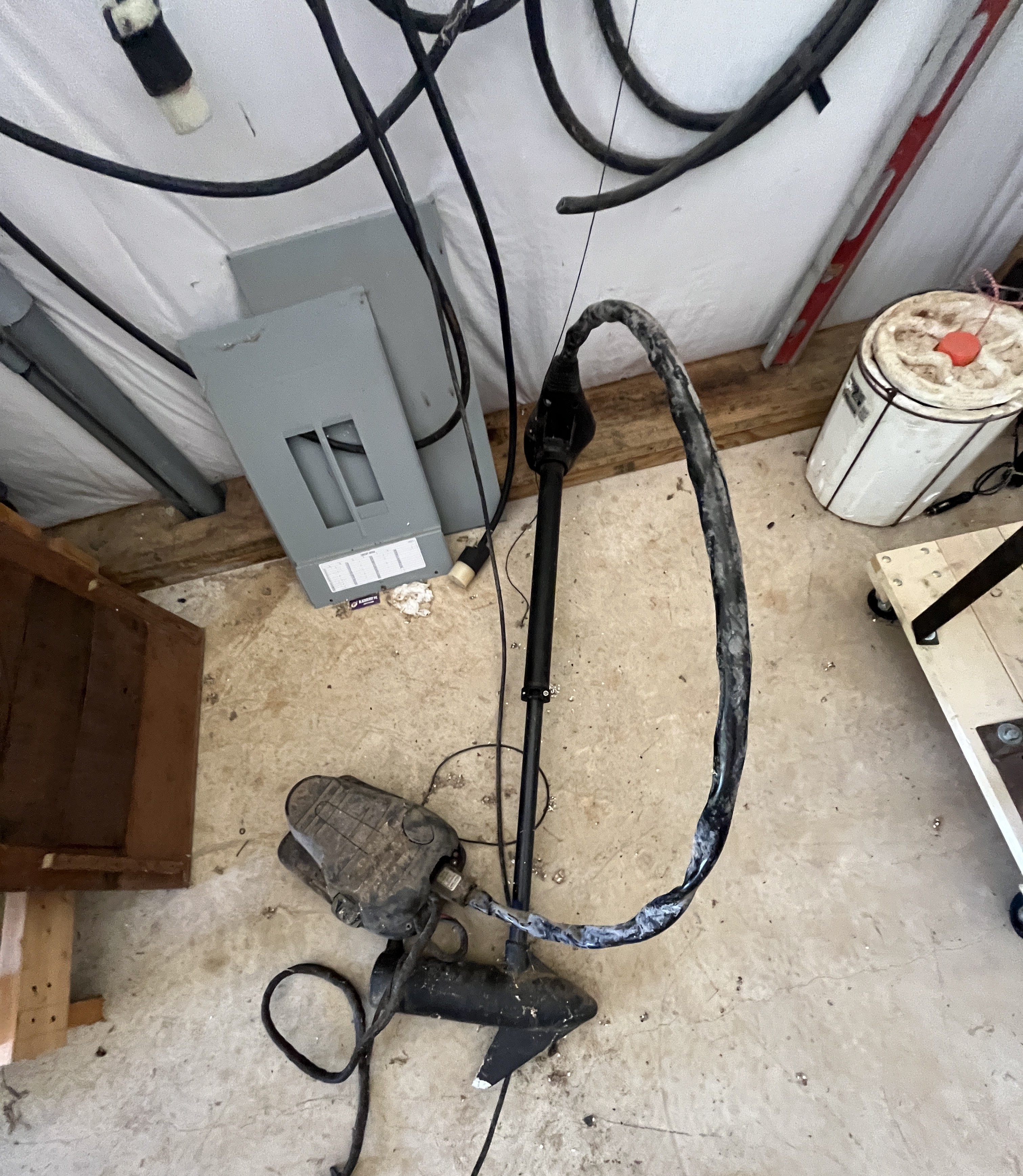 Real Estate & Personal Property Auction Image