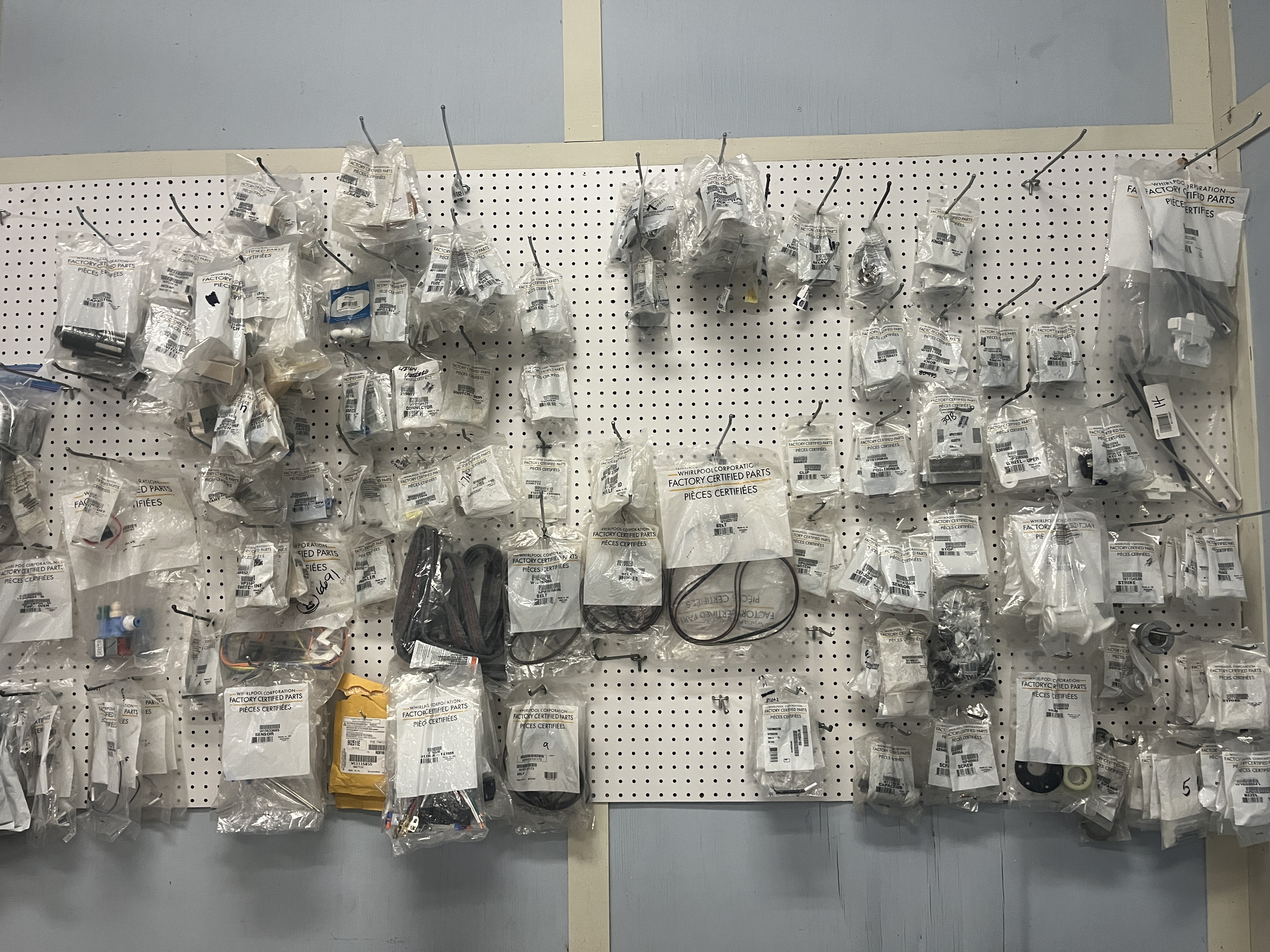 Appliance & Small Engine Parts Sellout Image