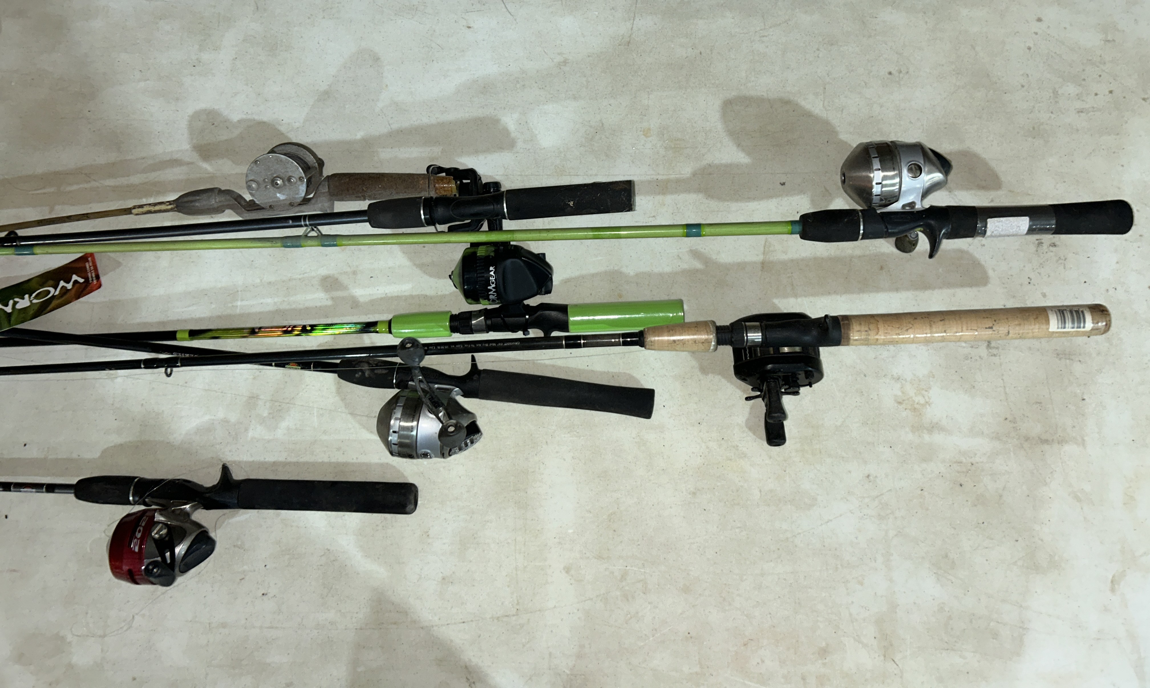 Estates of Gun & Bayonet Collection and Tools Image