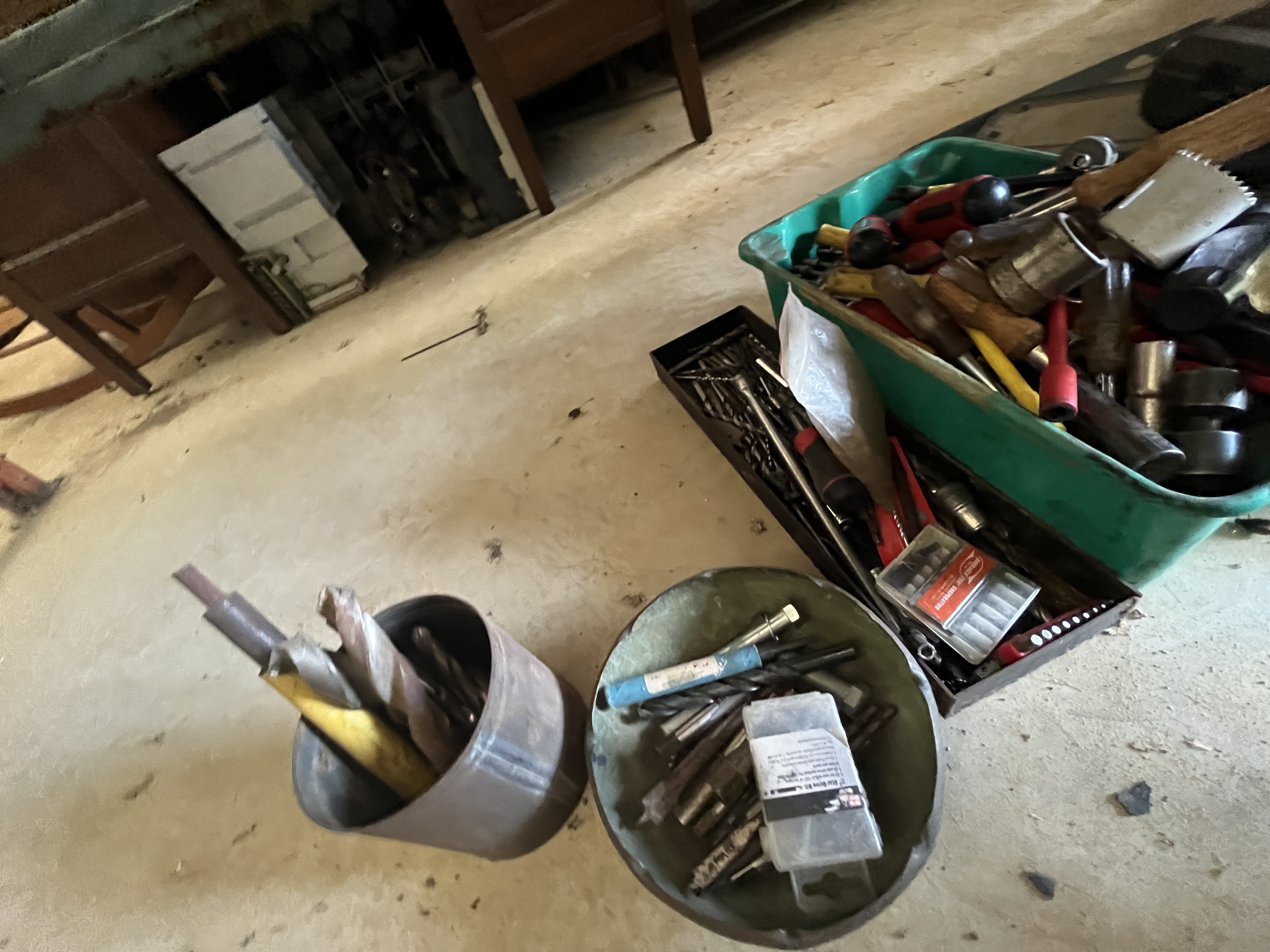 Real Estate & Personal Property Auction Image