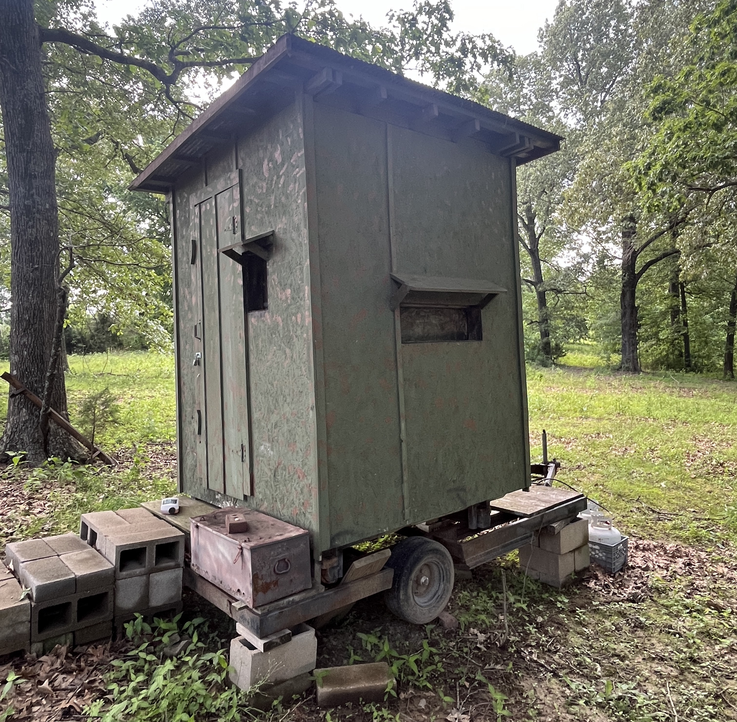Real Estate & Personal Property Auction Image