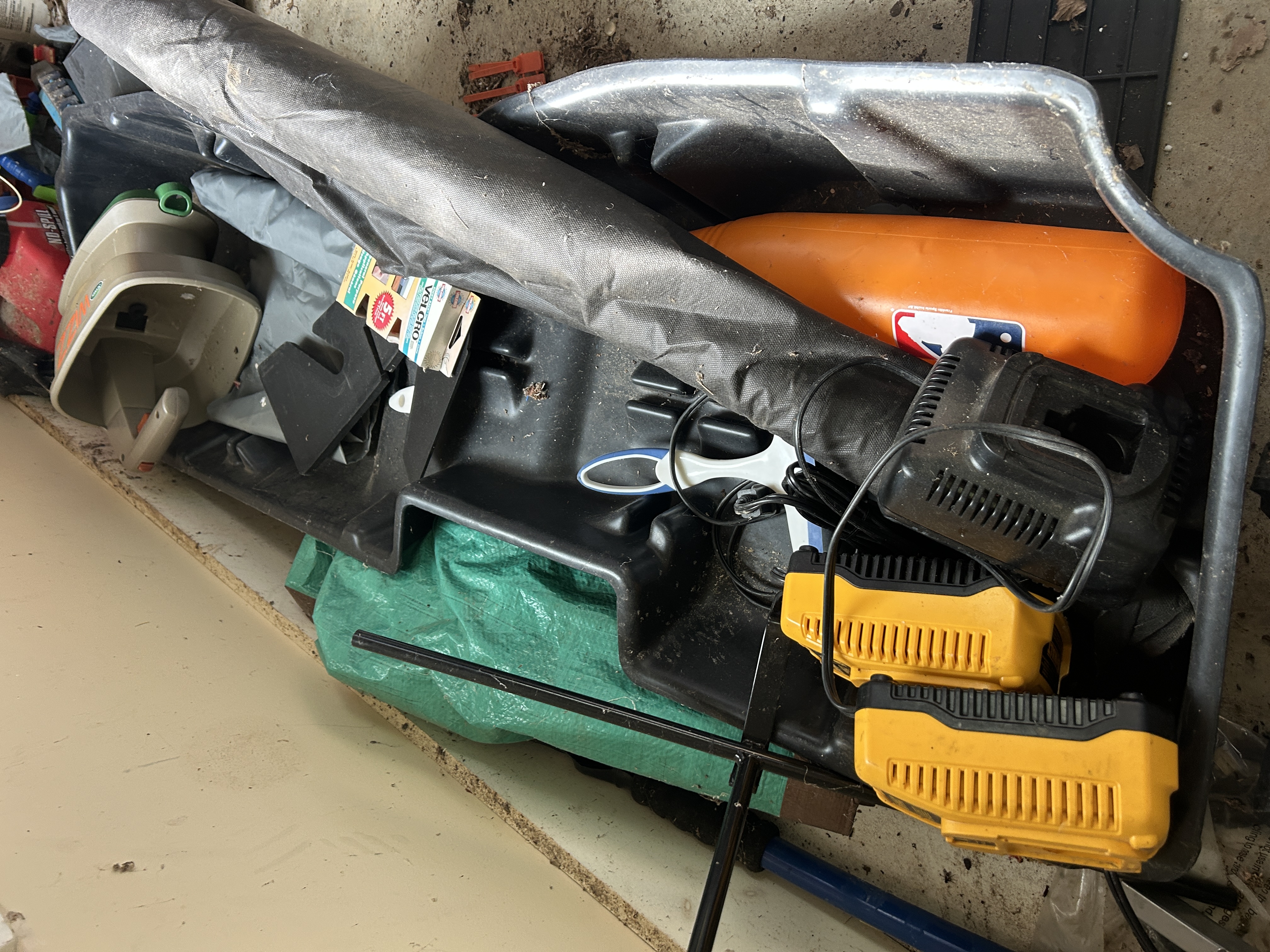 Real Estate & Personal Property Auction Image