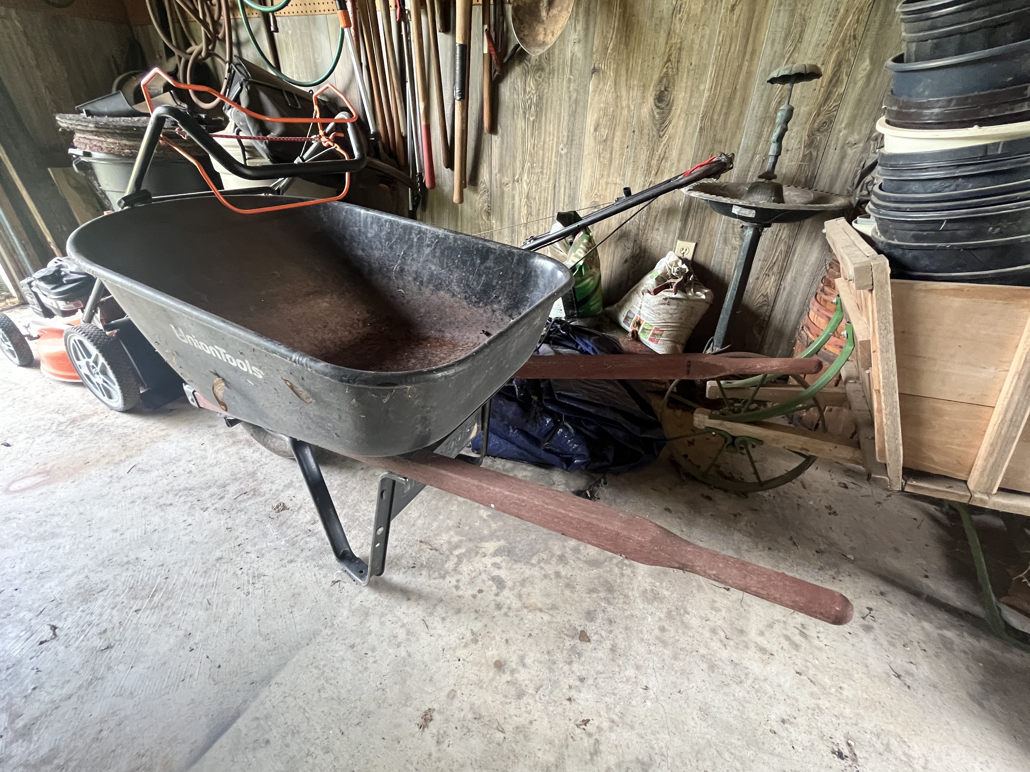 Estate Auction of Alta Grim Image