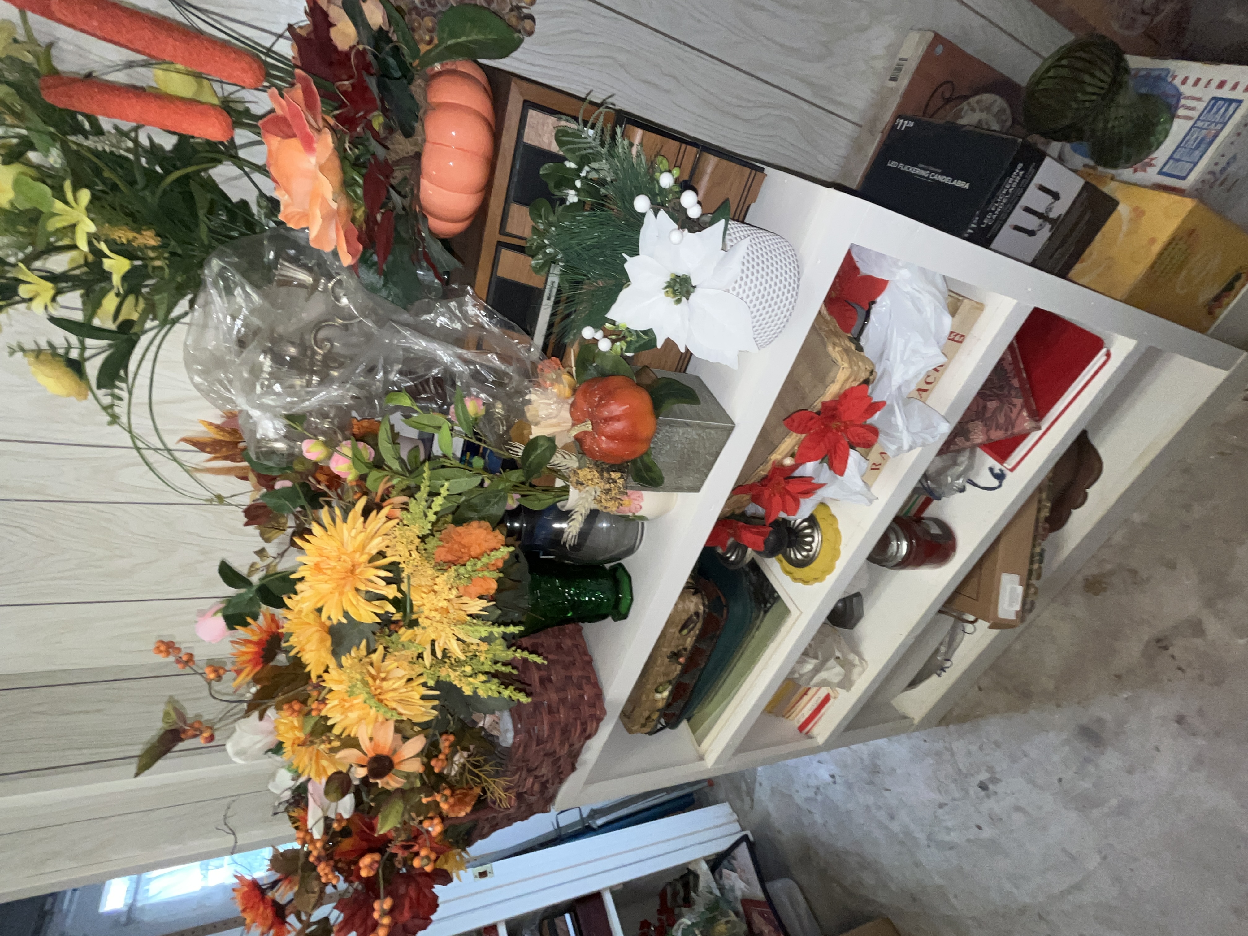 Estate Auction Image