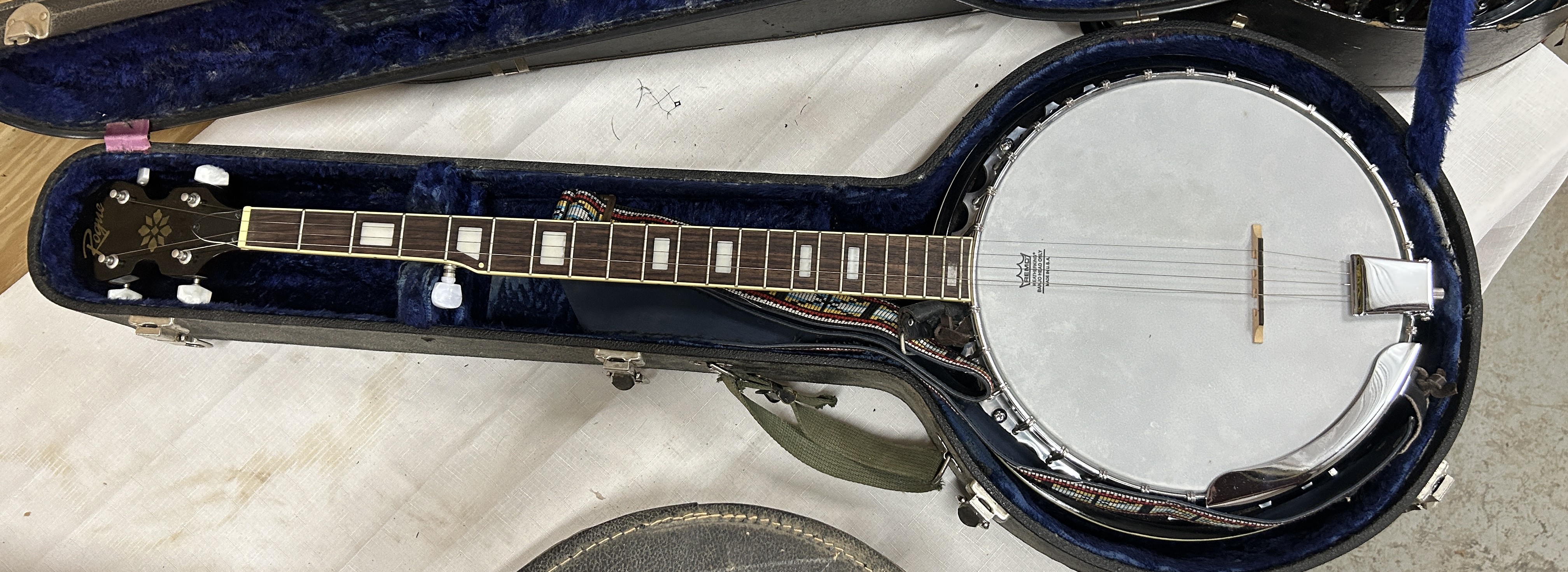 Estates of Gun & Bayonet Collection and Tools Image