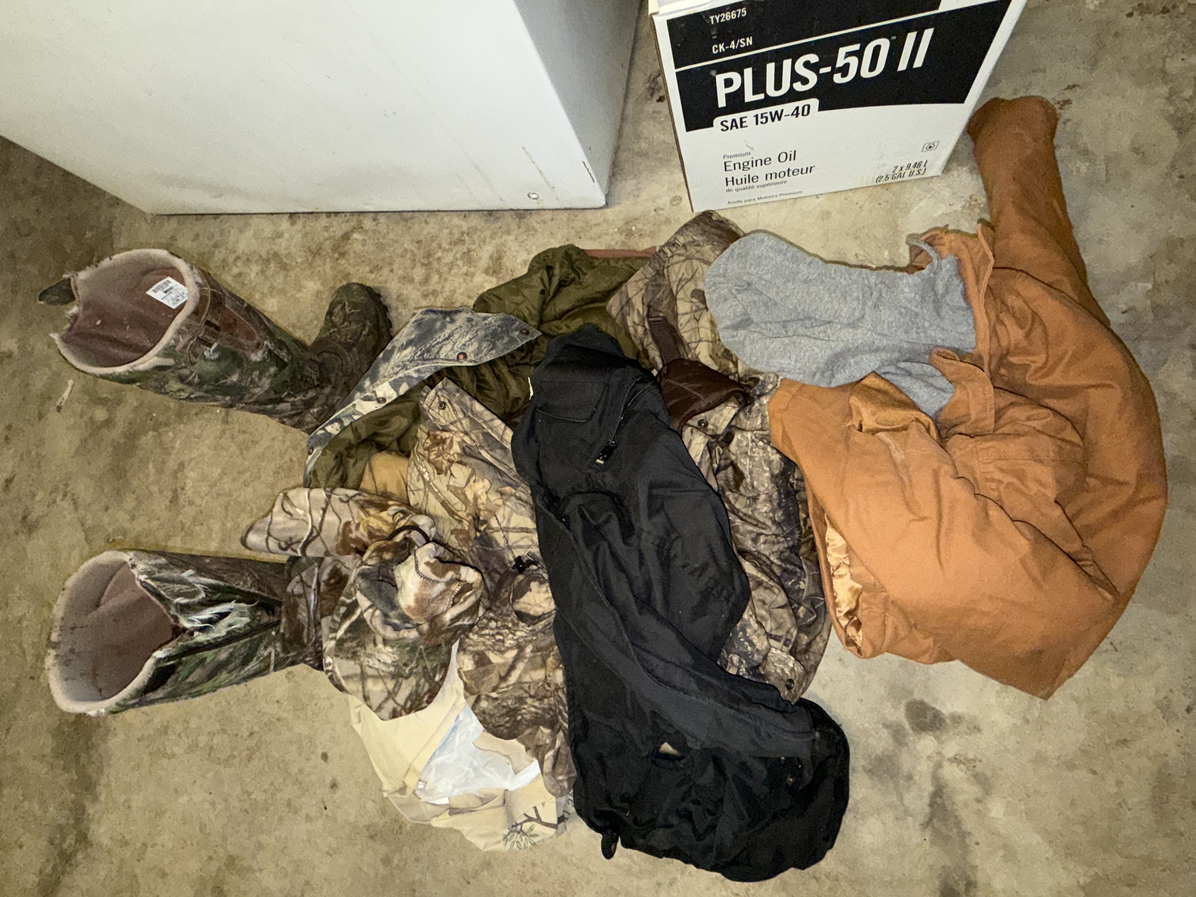 Real Estate & Personal Property Auction Image