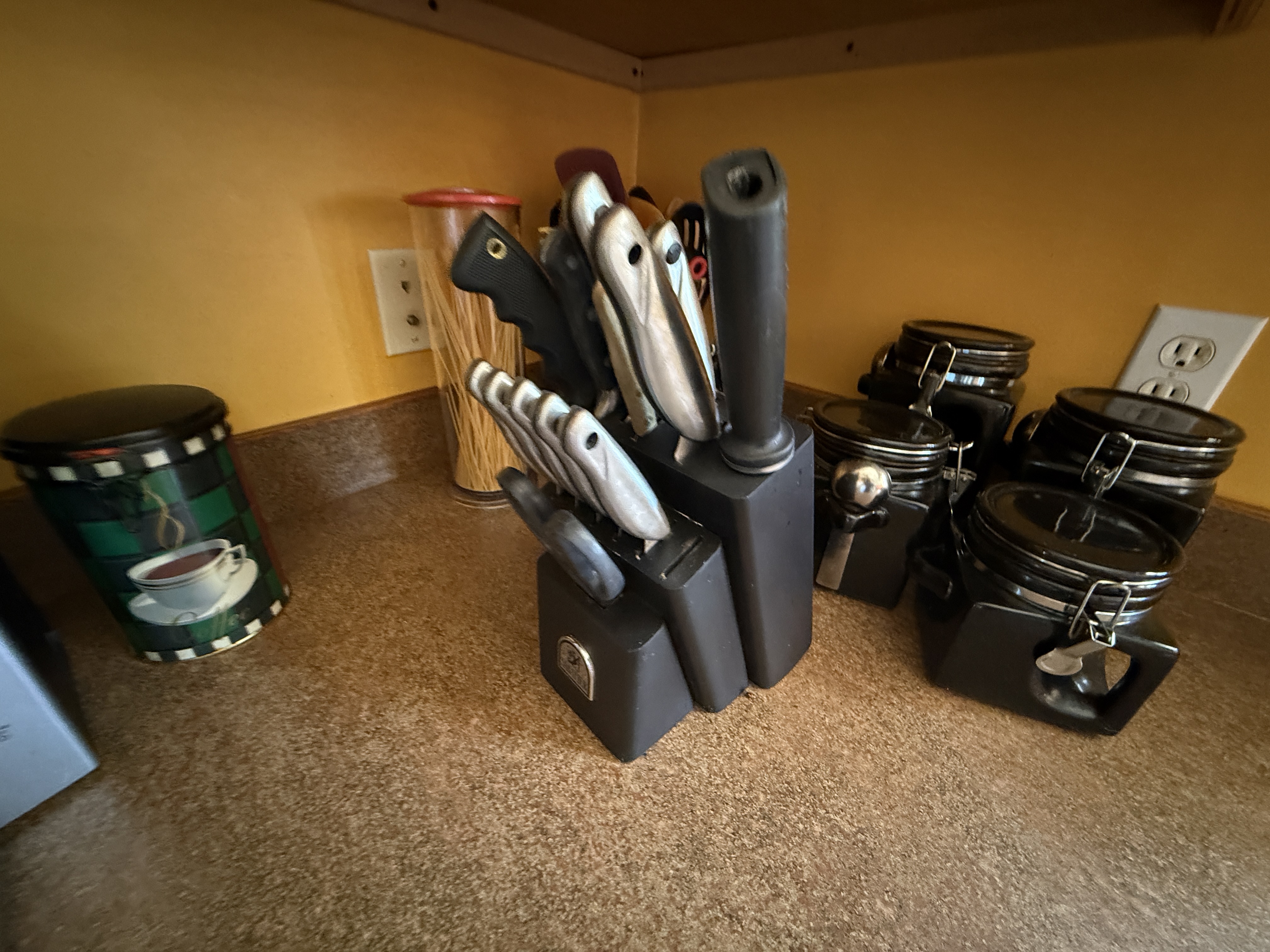 Real Estate & Personal Property Auction Image