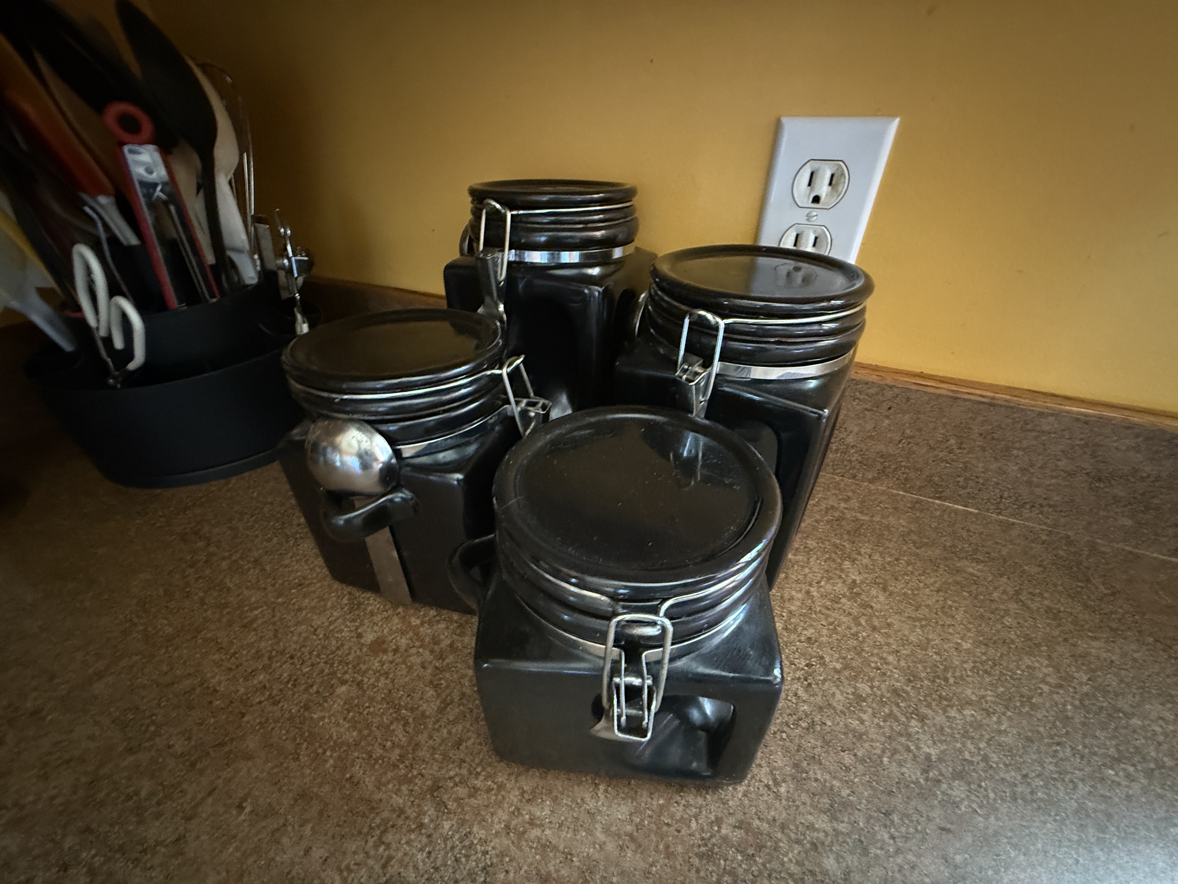 Real Estate & Personal Property Auction Image