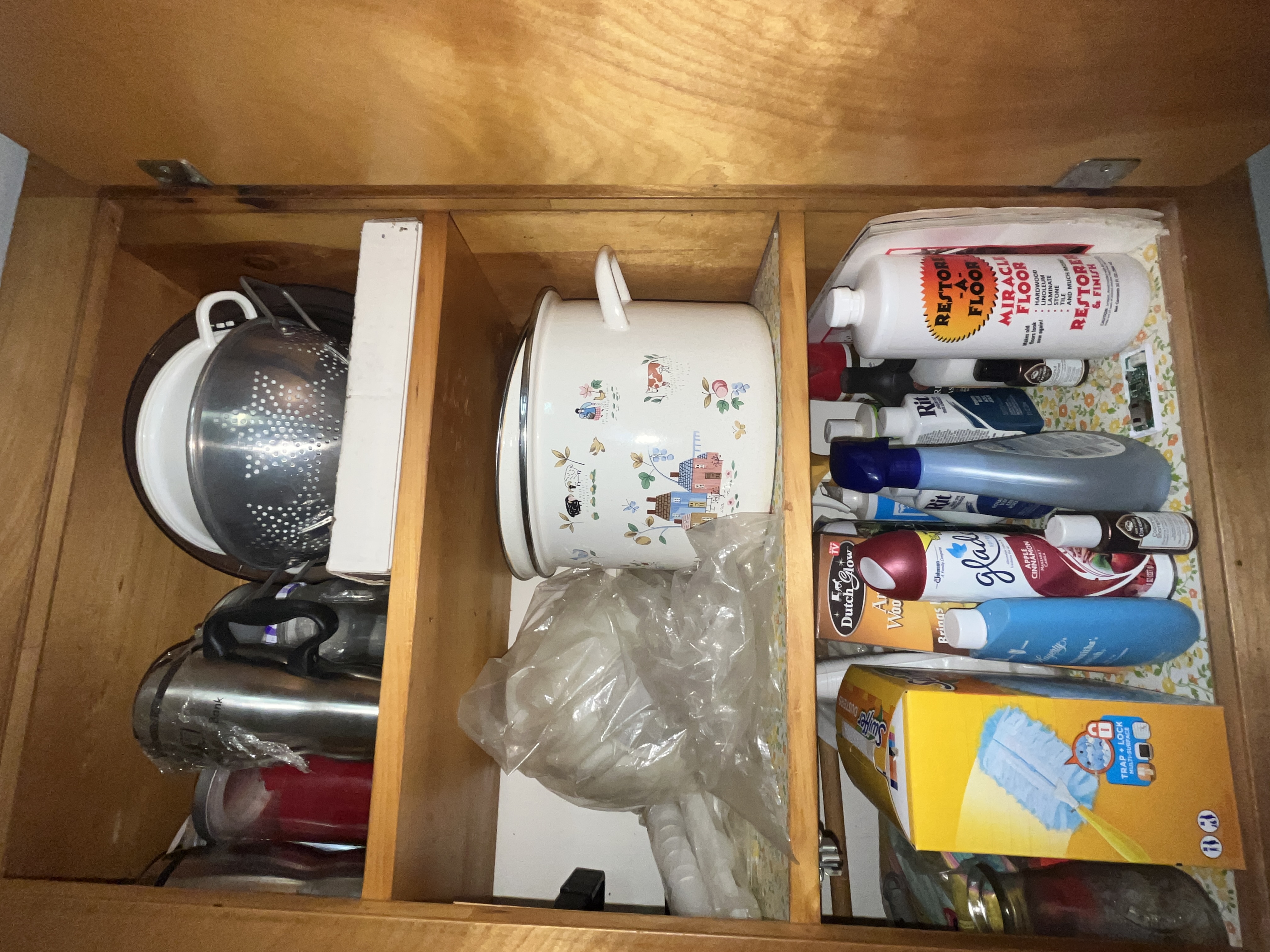 Estate Auction Image