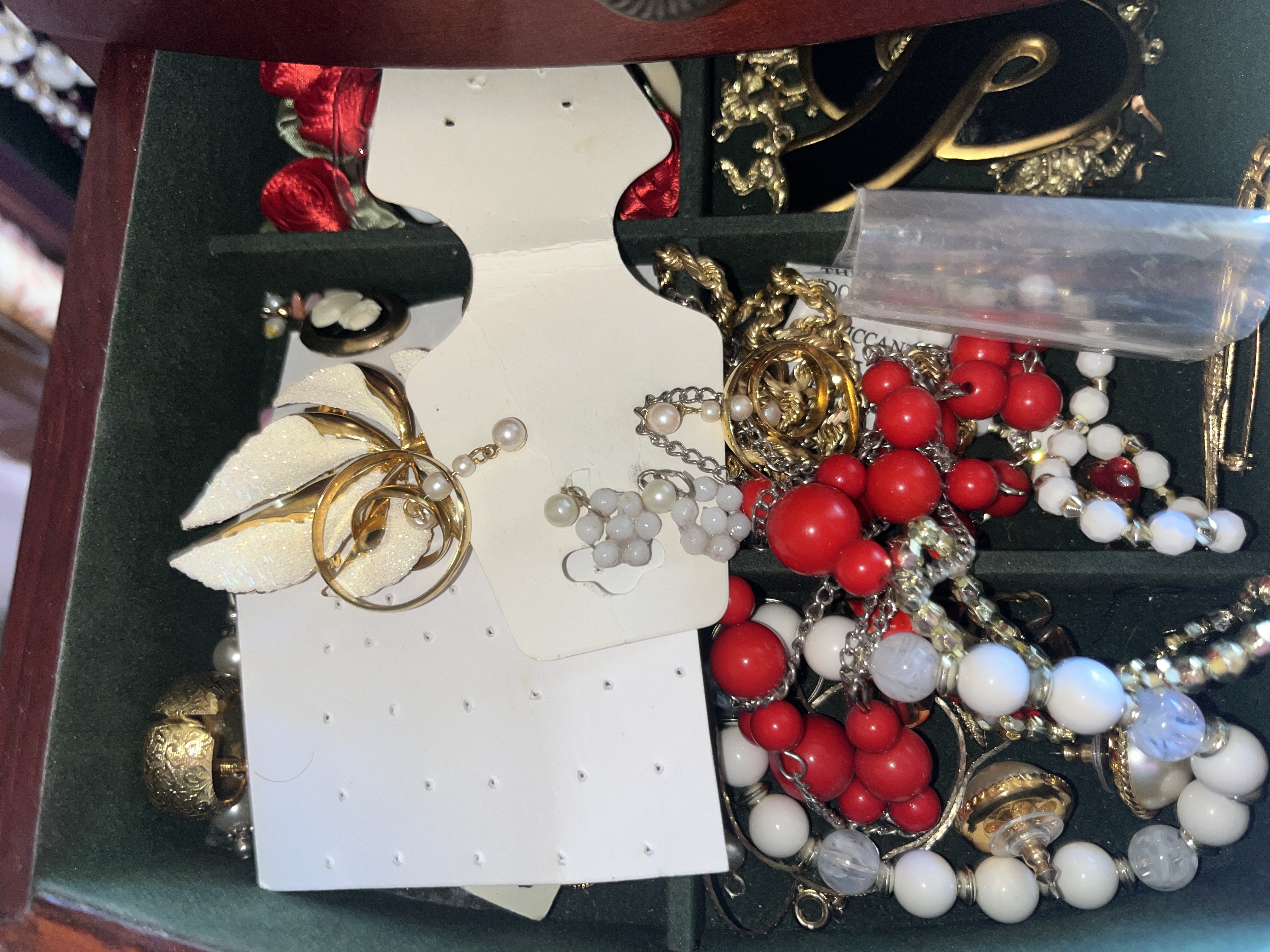 Living Estate of Ms Mary Schug Image