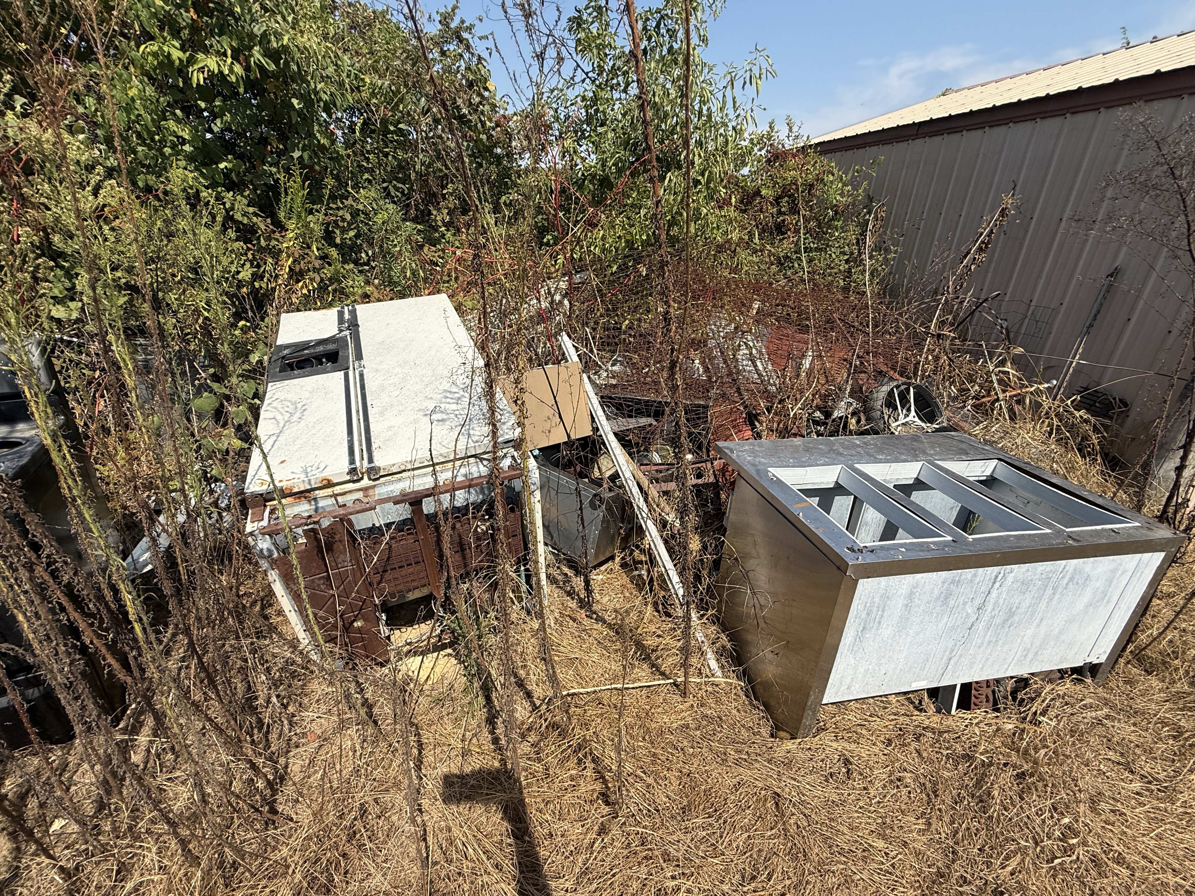 Real Estate & Personal Property Auction Image