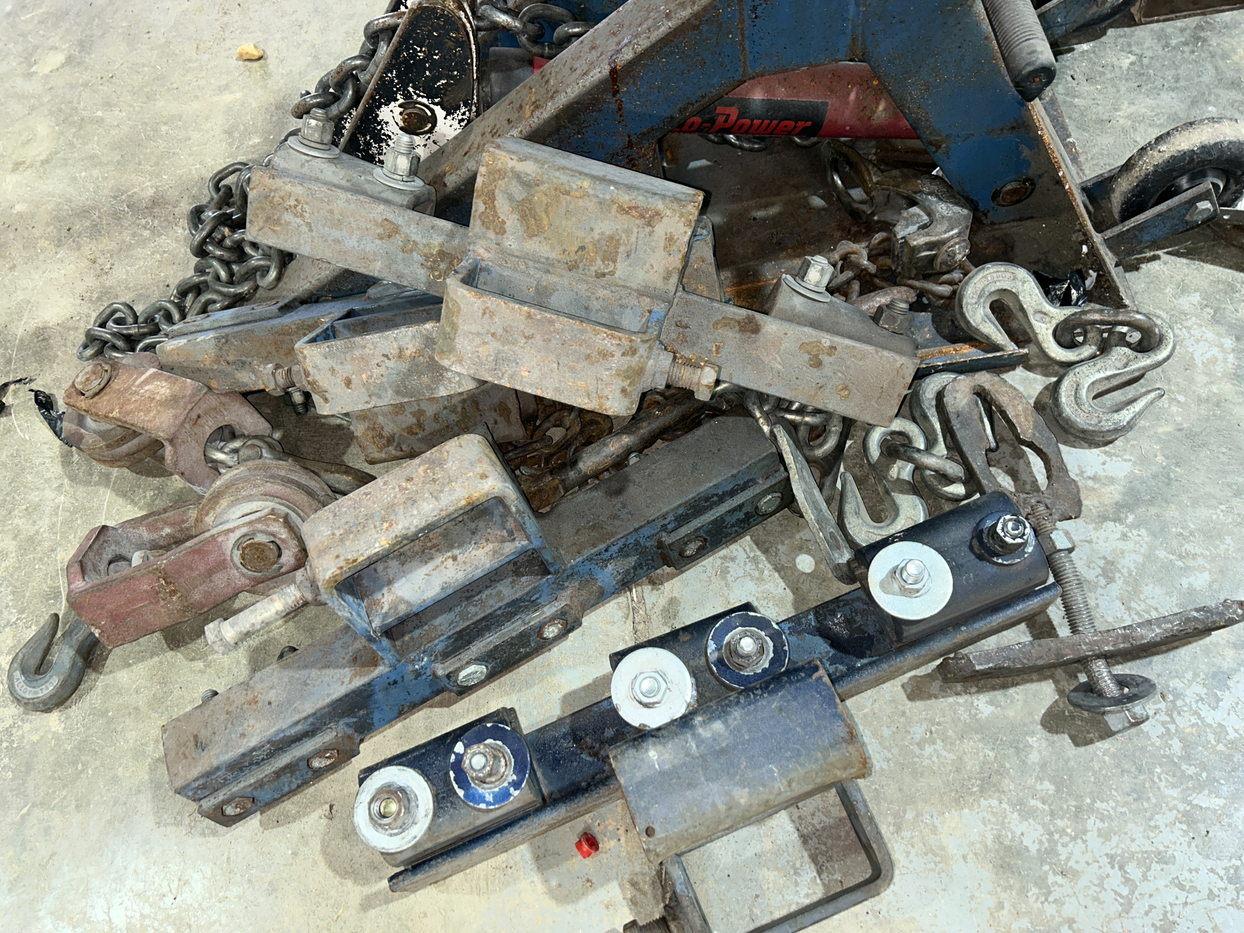 Estates of Gun & Bayonet Collection and Tools Image