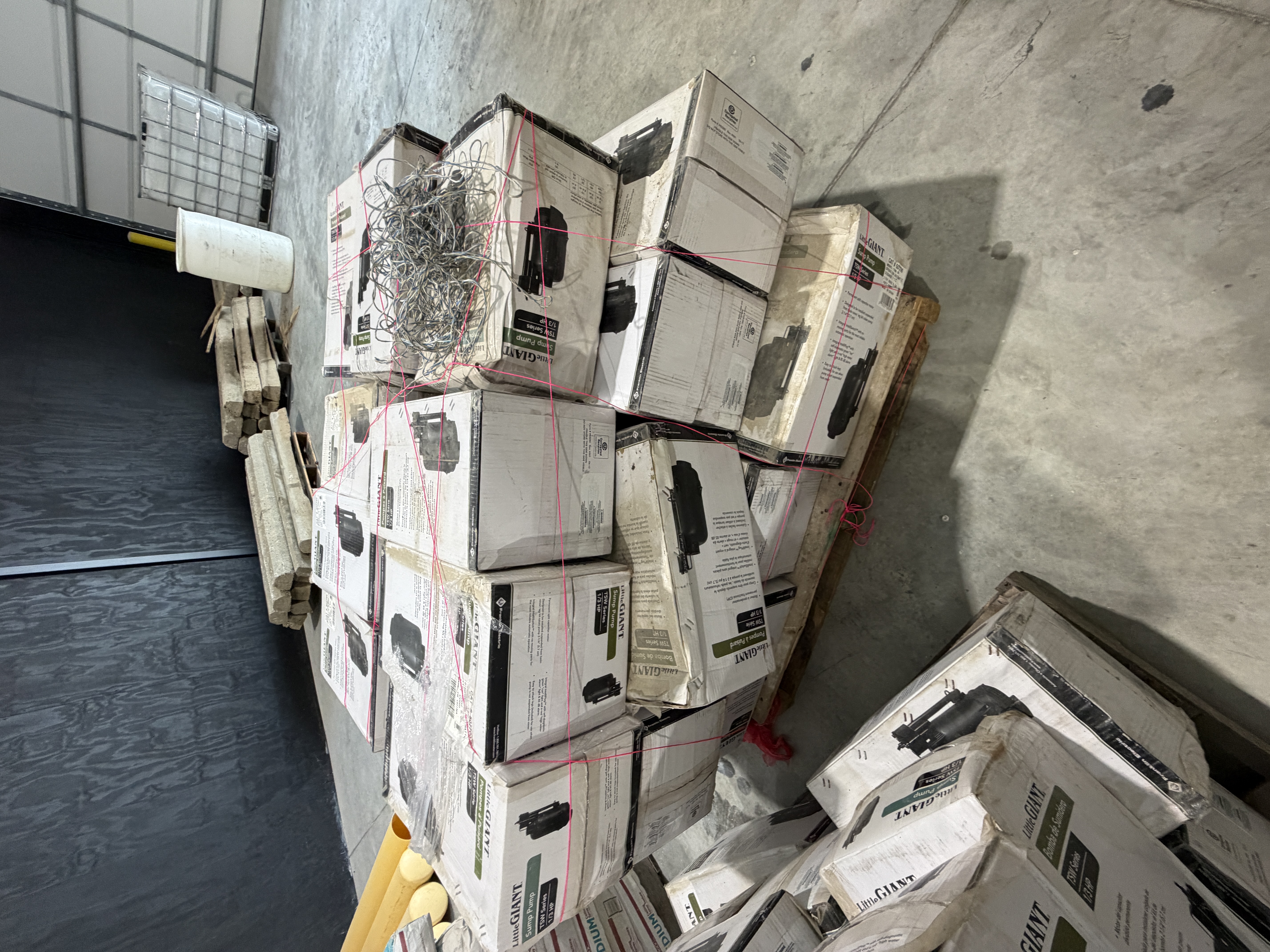 M&M Concrete Surplus Equipment Auction Image