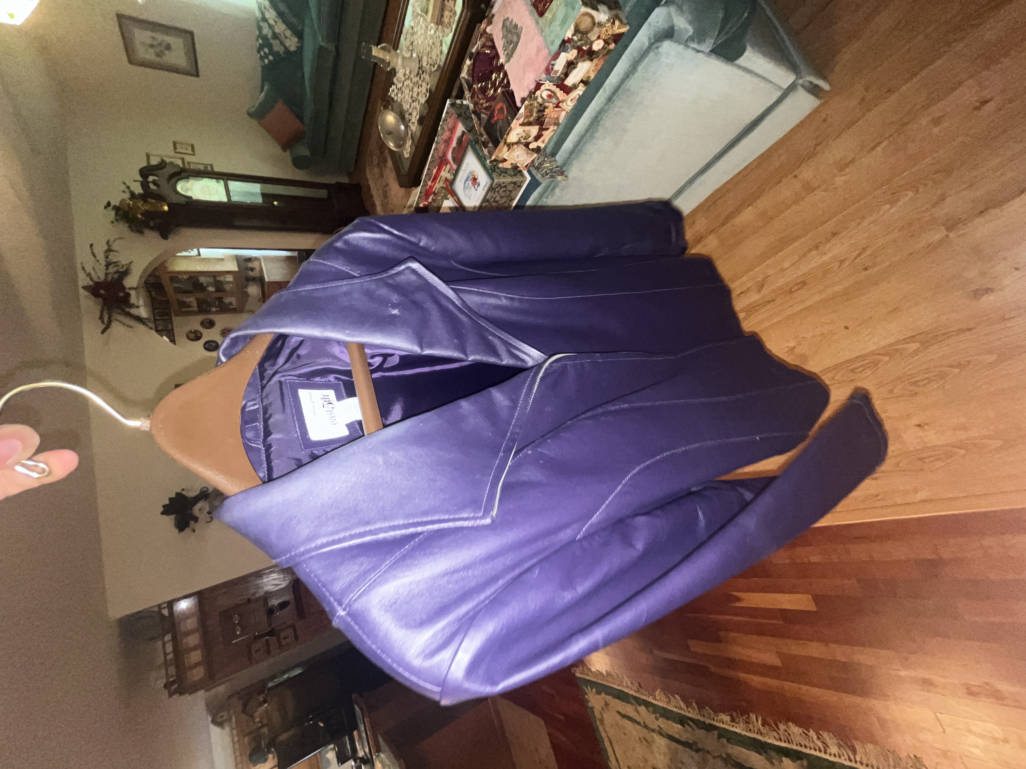 Estate Auction of Alta Grim Image
