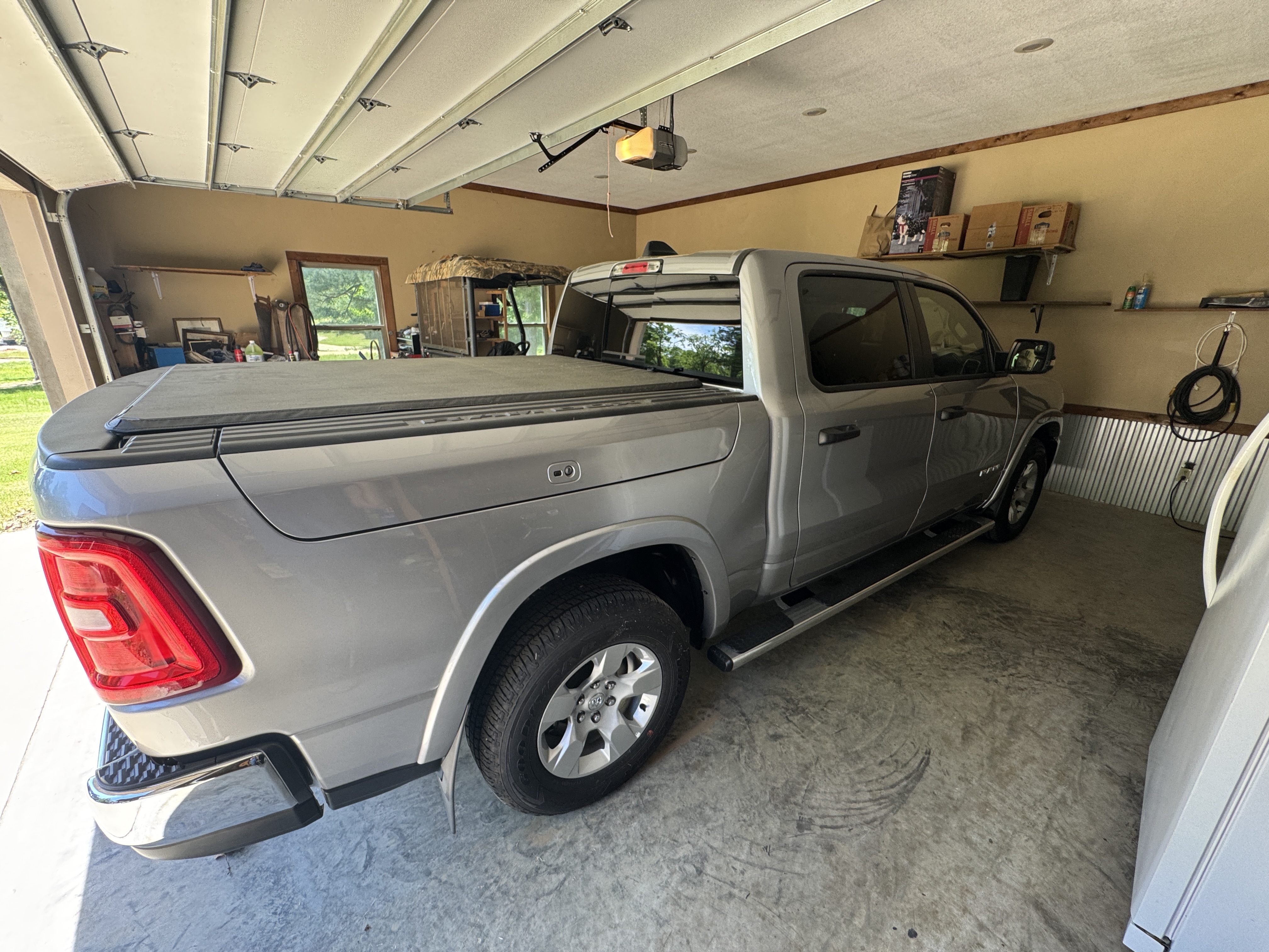 Real Estate & Personal Property Auction Image