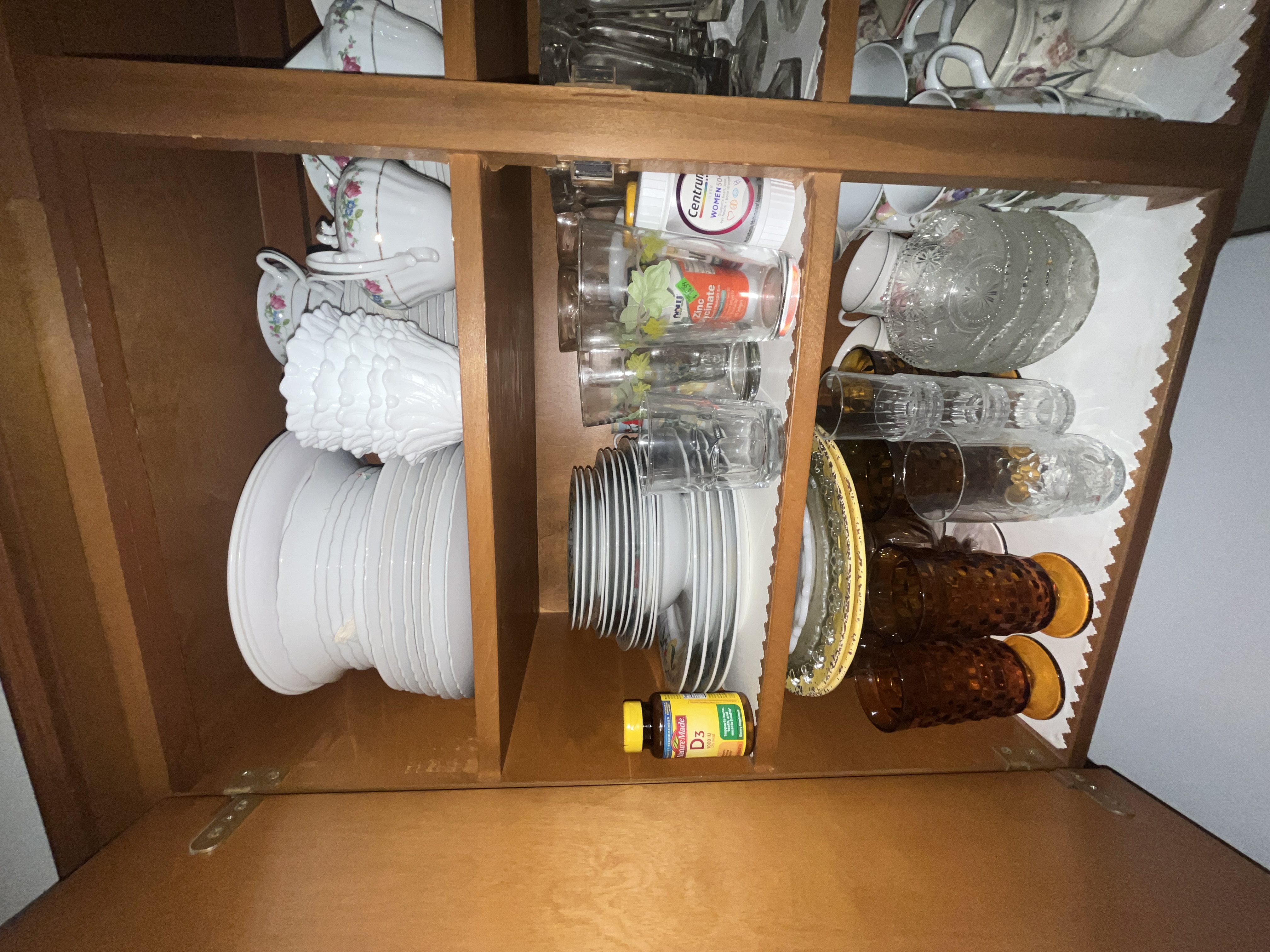 Estate Auction Image