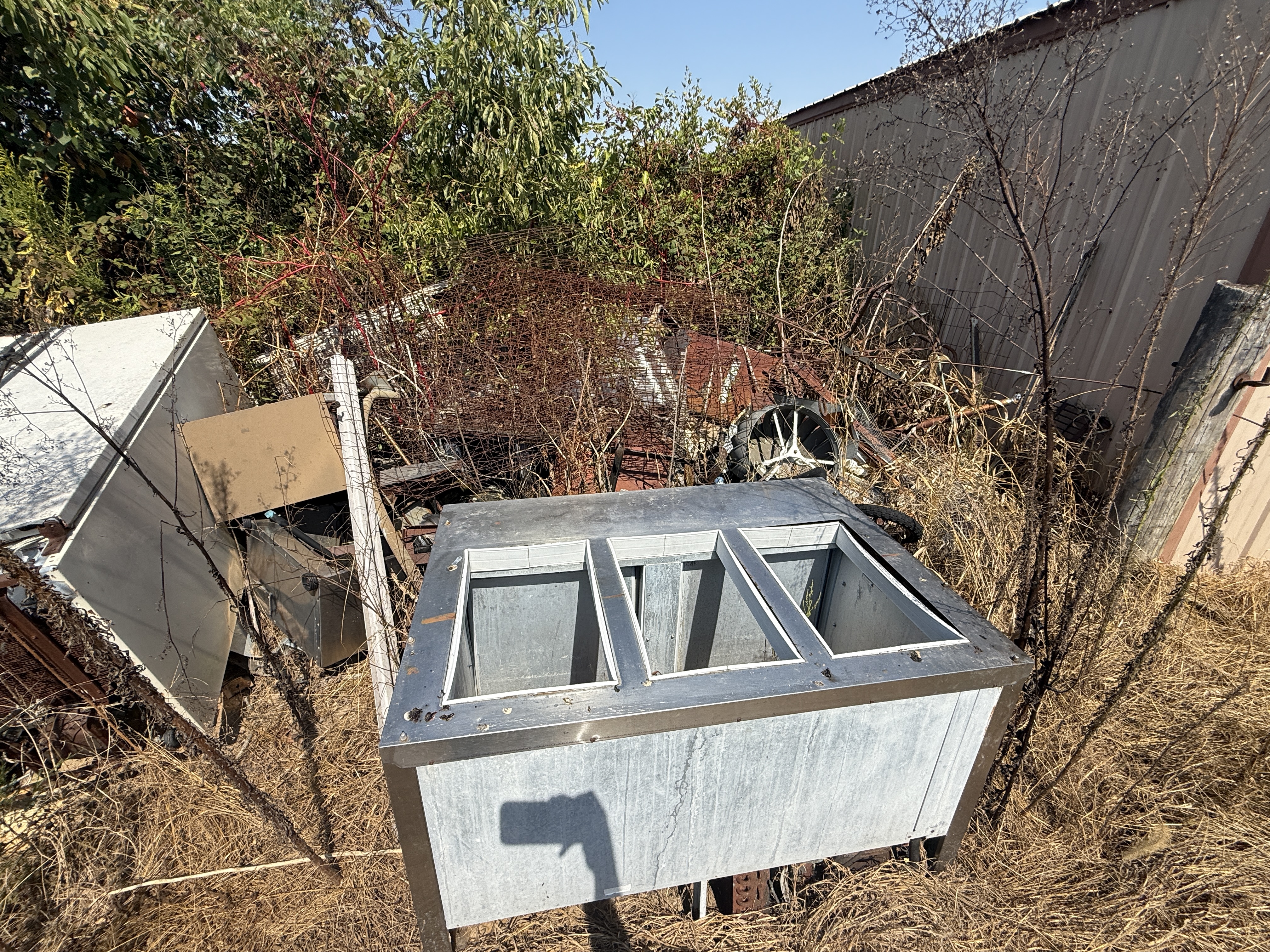 Real Estate & Personal Property Auction Image
