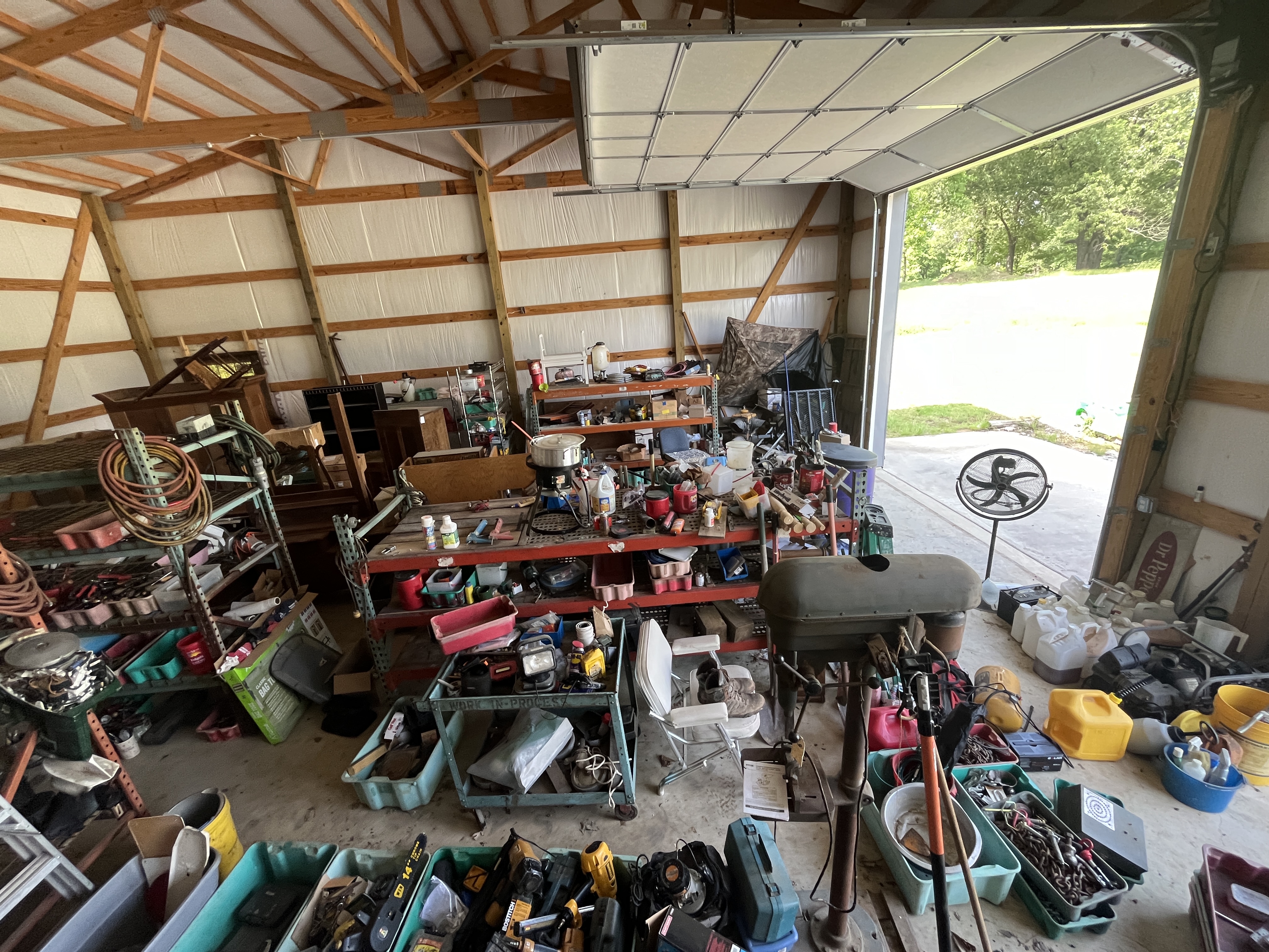 Real Estate & Personal Property Auction Image